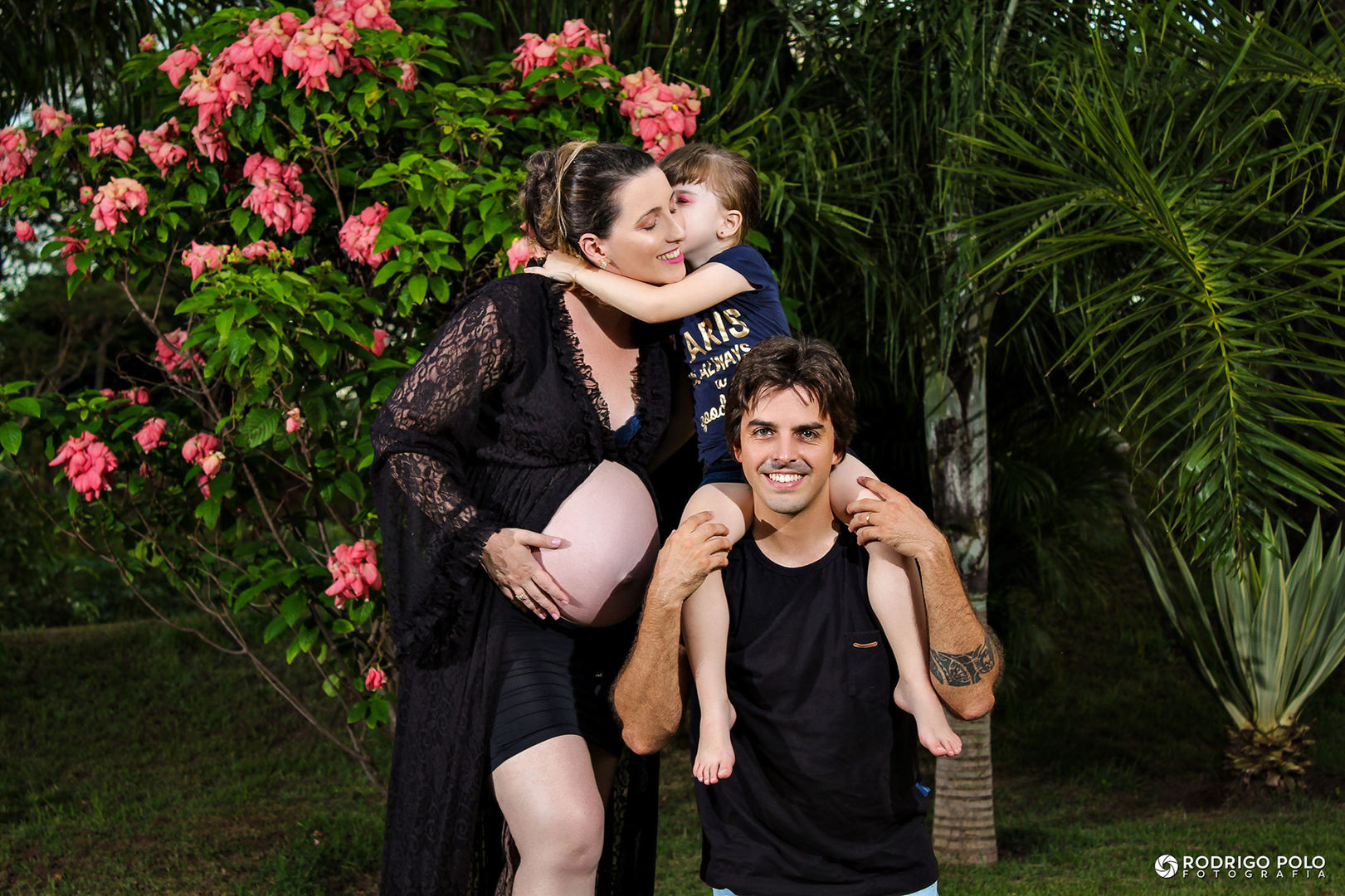 Foto Ensaio Gestante Jussiane e Adilson Foto Ensaio Gestante Jussiane e Adilson - Imagem 28