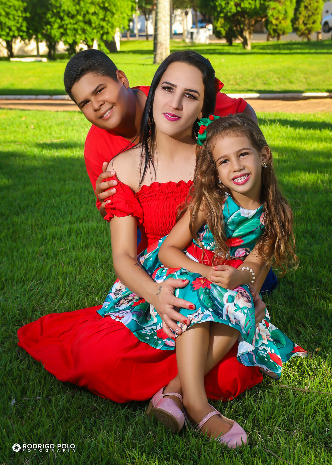 Foto Ensaio Queila, Lívia e Leonardo Foto Ensaio Queila, Lívia e Leonardo - Imagem 1