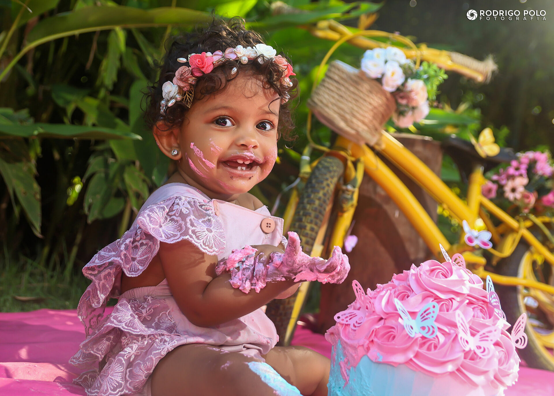Foto Smash The Cake Ana Clara Foto Smash The Cake Ana Clara - Imagem 19