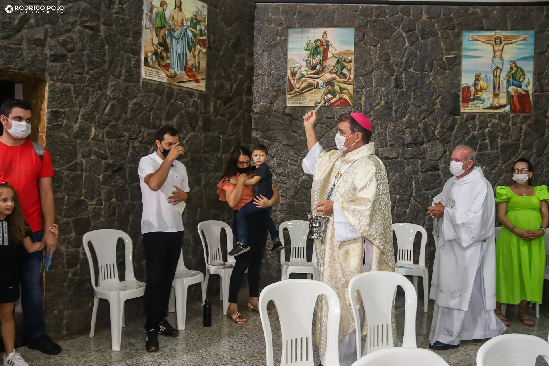 Foto Missa Solene do Jubileu 70 Anos Paróquia - Auriflama-SP Foto Missa Solene do Jubileu 70 Anos Paróquia - Auriflama-SP - Imagem 35