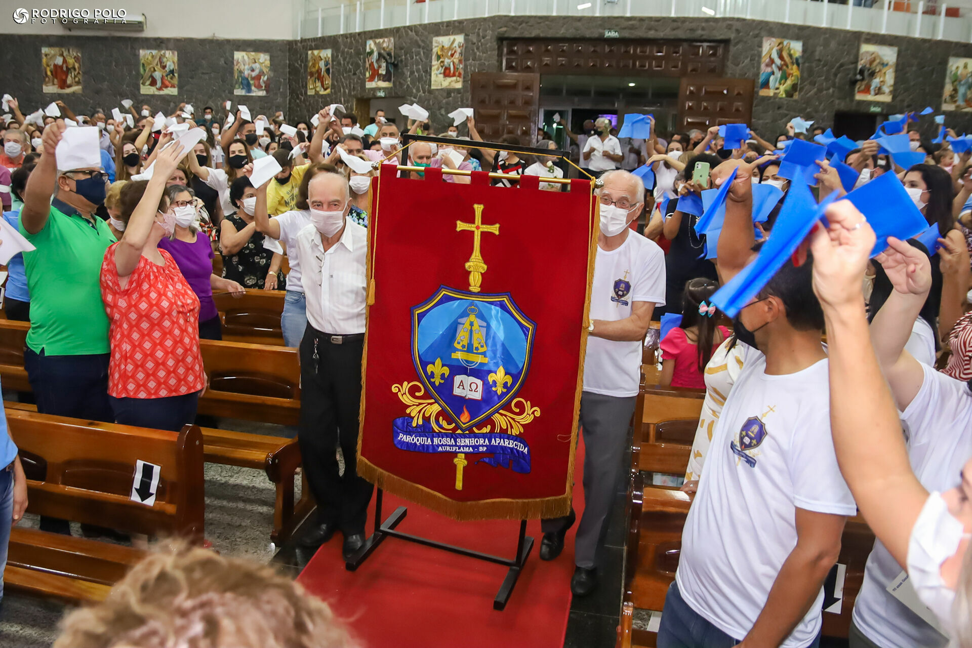 Foto Missa Solene do Jubileu 70 Anos Paróquia - Auriflama-SP Foto Missa Solene do Jubileu 70 Anos Paróquia - Auriflama-SP - Imagem 15