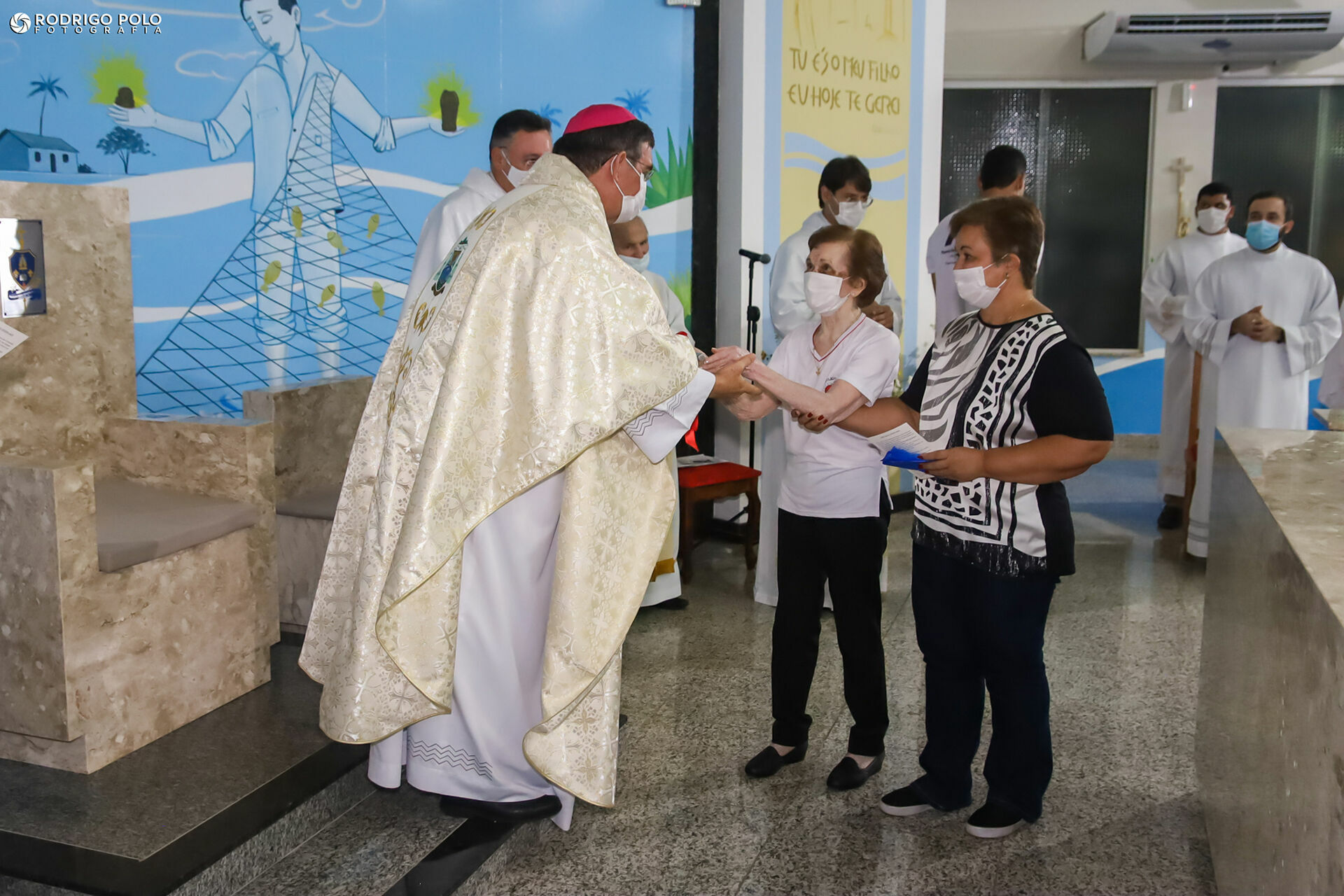 Foto Missa Solene do Jubileu 70 Anos Paróquia - Auriflama-SP Foto Missa Solene do Jubileu 70 Anos Paróquia - Auriflama-SP - Imagem 20