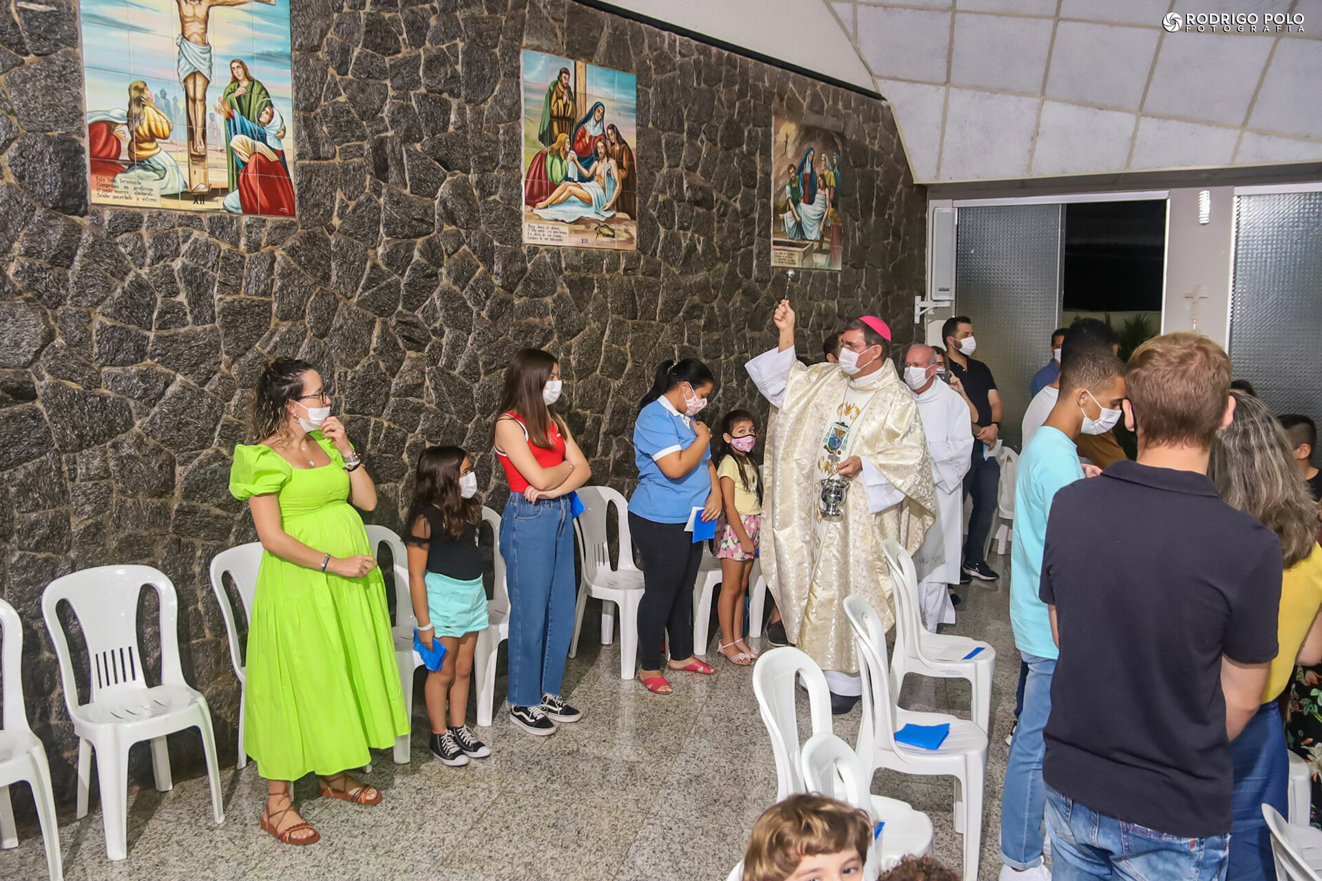 Foto Missa Solene do Jubileu 70 Anos Paróquia - Auriflama-SP Foto Missa Solene do Jubileu 70 Anos Paróquia - Auriflama-SP - Imagem 34