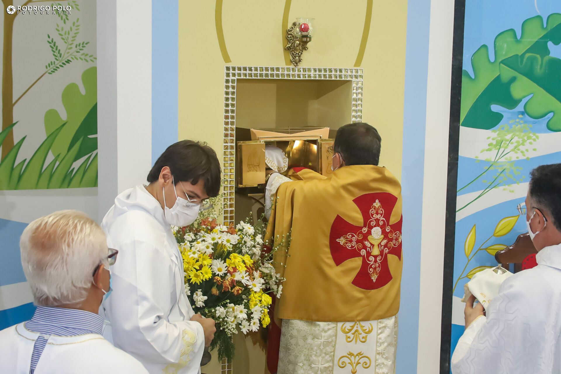 Foto Missa Solene do Jubileu 70 Anos Paróquia - Auriflama-SP Foto Missa Solene do Jubileu 70 Anos Paróquia - Auriflama-SP - Imagem 94