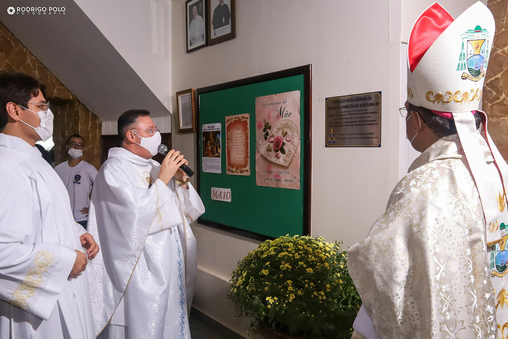 Foto Missa Solene do Jubileu 70 Anos Paróquia - Auriflama-SP Foto Missa Solene do Jubileu 70 Anos Paróquia - Auriflama-SP - Imagem 100