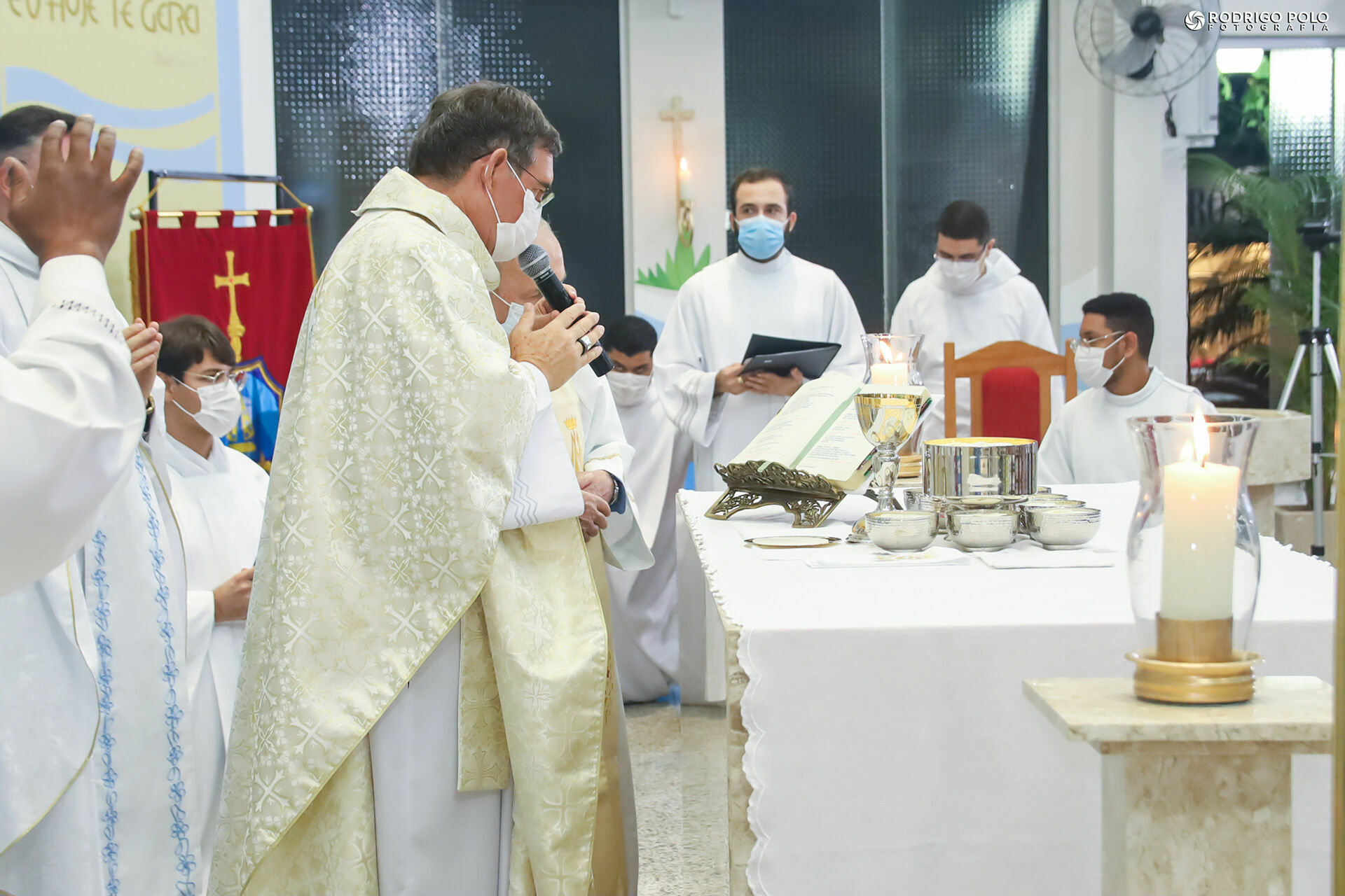 Foto Missa Solene do Jubileu 70 Anos Paróquia - Auriflama-SP Foto Missa Solene do Jubileu 70 Anos Paróquia - Auriflama-SP - Imagem 86
