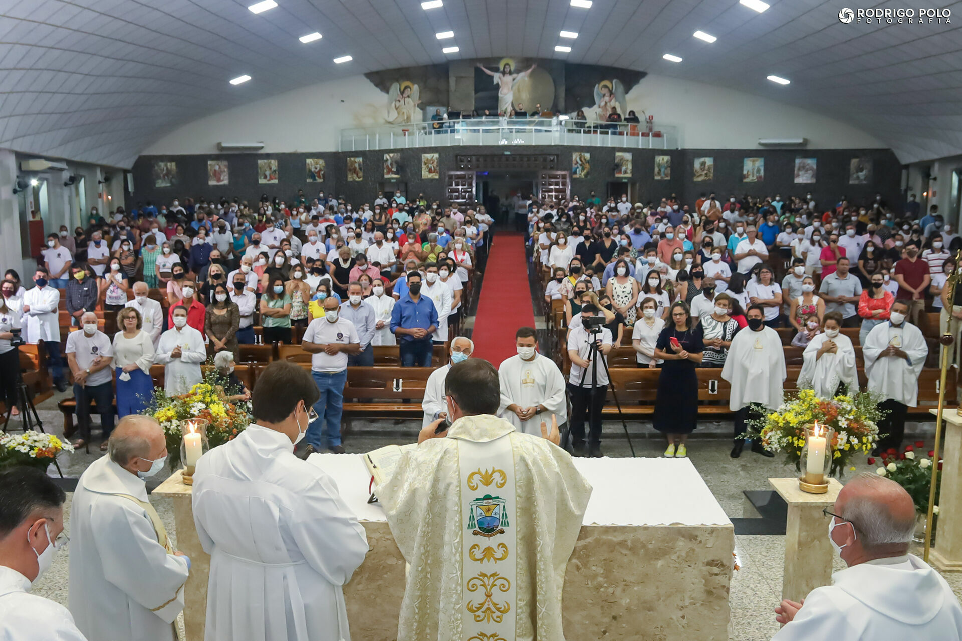 Foto Missa Solene do Jubileu 70 Anos Paróquia - Auriflama-SP Foto Missa Solene do Jubileu 70 Anos Paróquia - Auriflama-SP - Imagem 85