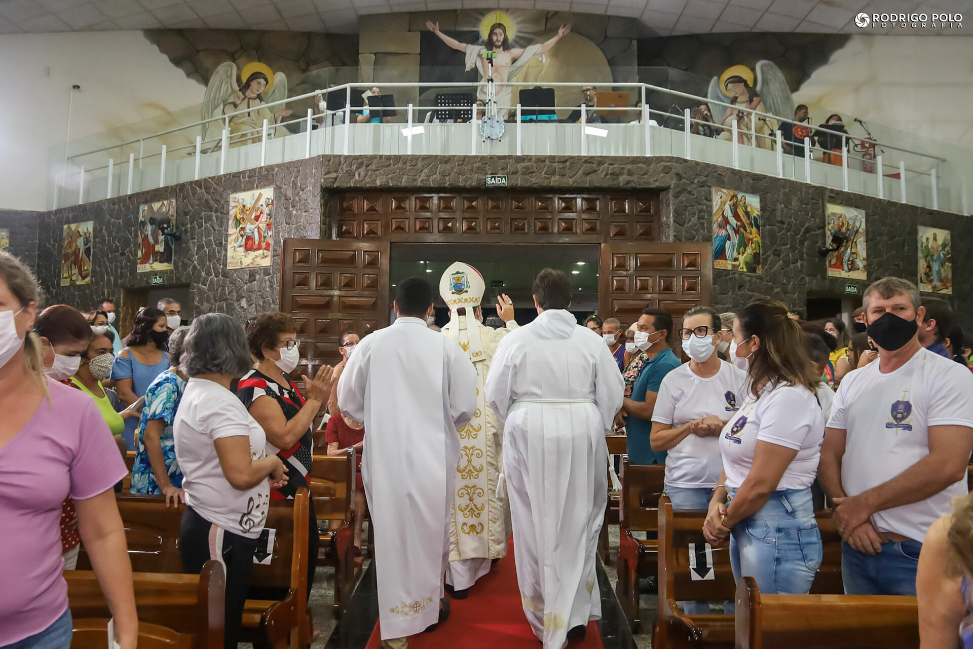 Foto Missa Solene do Jubileu 70 Anos Paróquia - Auriflama-SP Foto Missa Solene do Jubileu 70 Anos Paróquia - Auriflama-SP - Imagem 115