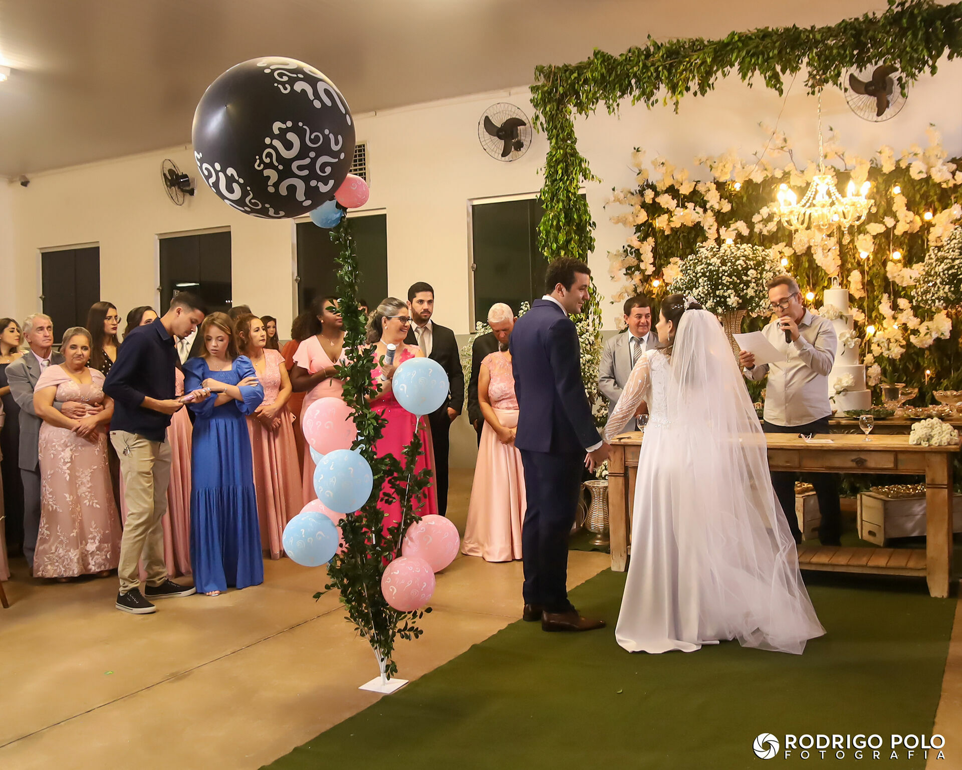Foto Casamento Hellen e Vinícius Foto Casamento Hellen e Vinícius - Imagem 15