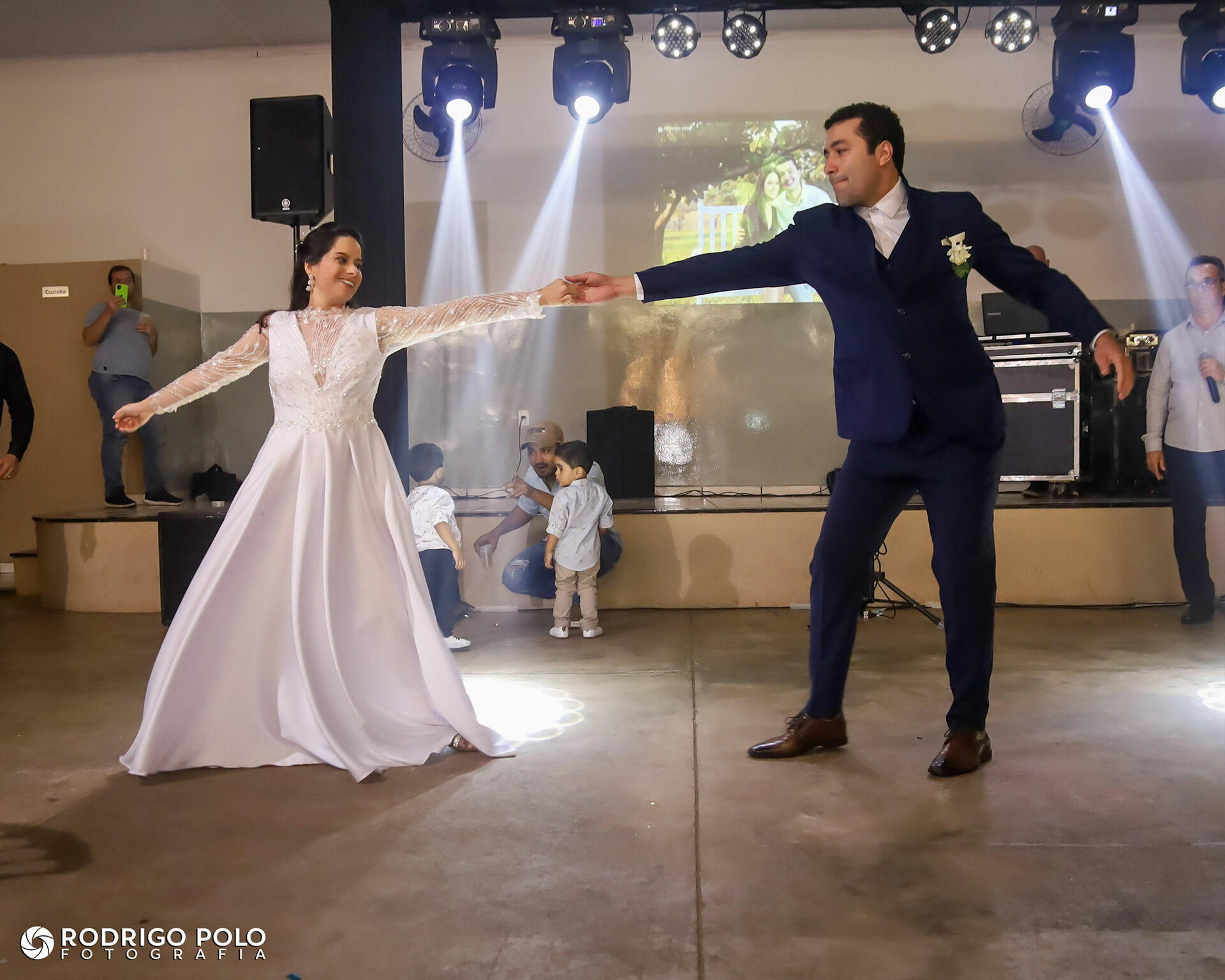 Foto Casamento Hellen e Vinícius Foto Casamento Hellen e Vinícius - Imagem 27