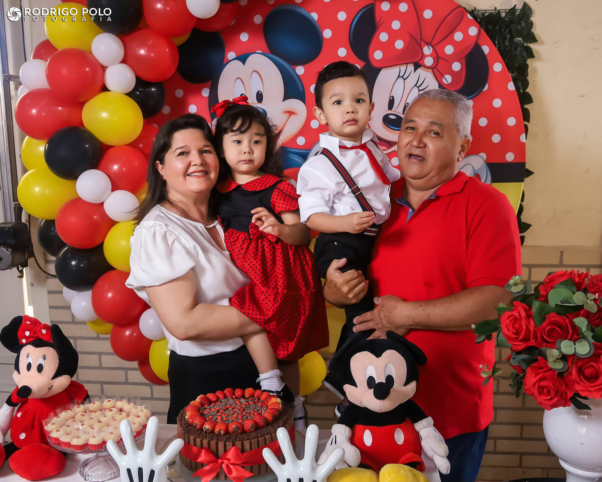 Foto Aniversário Valentina e Miguel - 3 Anos Foto Aniversário Valentina e Miguel - 3 Anos - Imagem 0