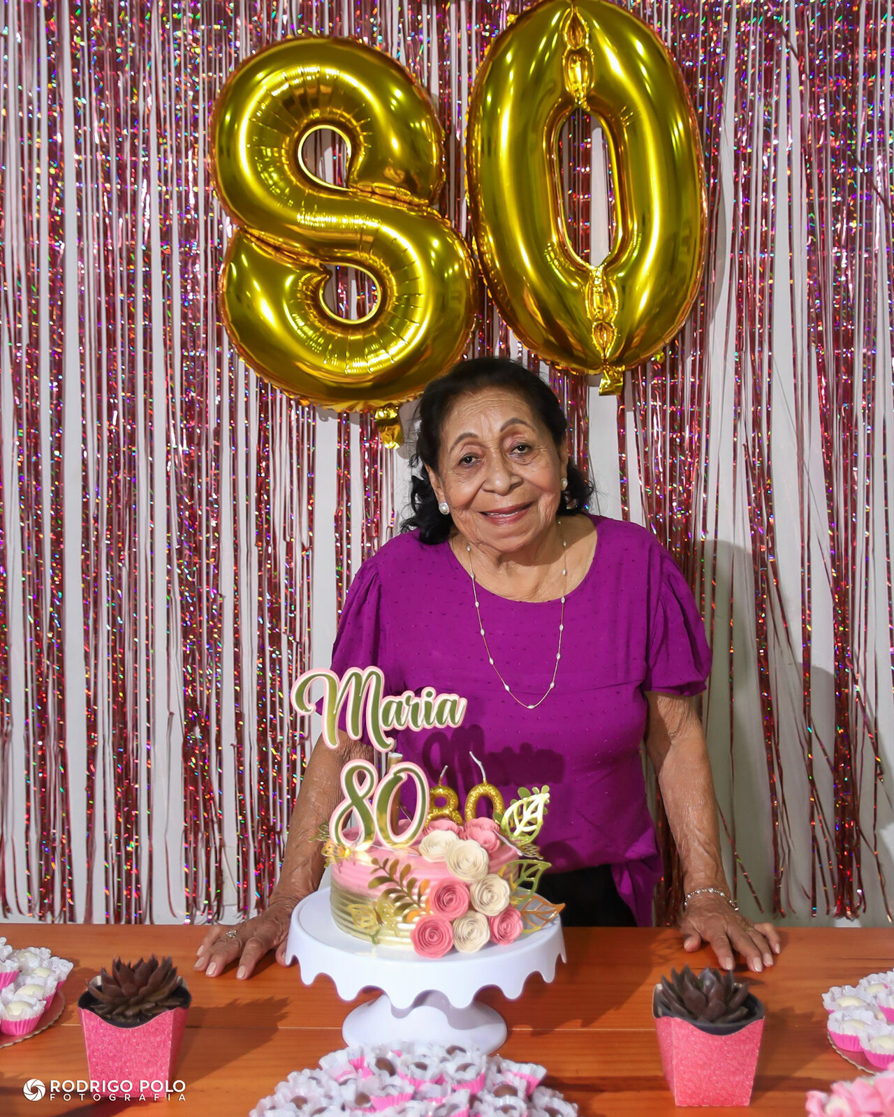 Foto Aniversário Dona Maria - 80 Anos Foto Aniversário Dona Maria - 80 Anos - Imagem 1