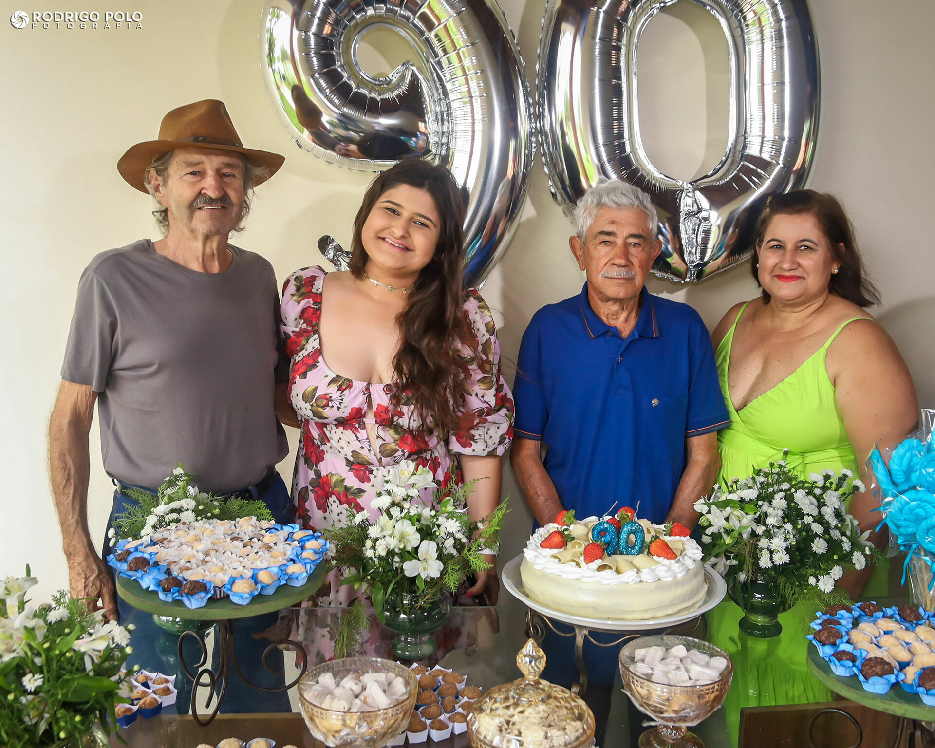 Foto Aniversário Raphael - 90 Anos Foto Aniversário Raphael - 90 Anos - Imagem 6