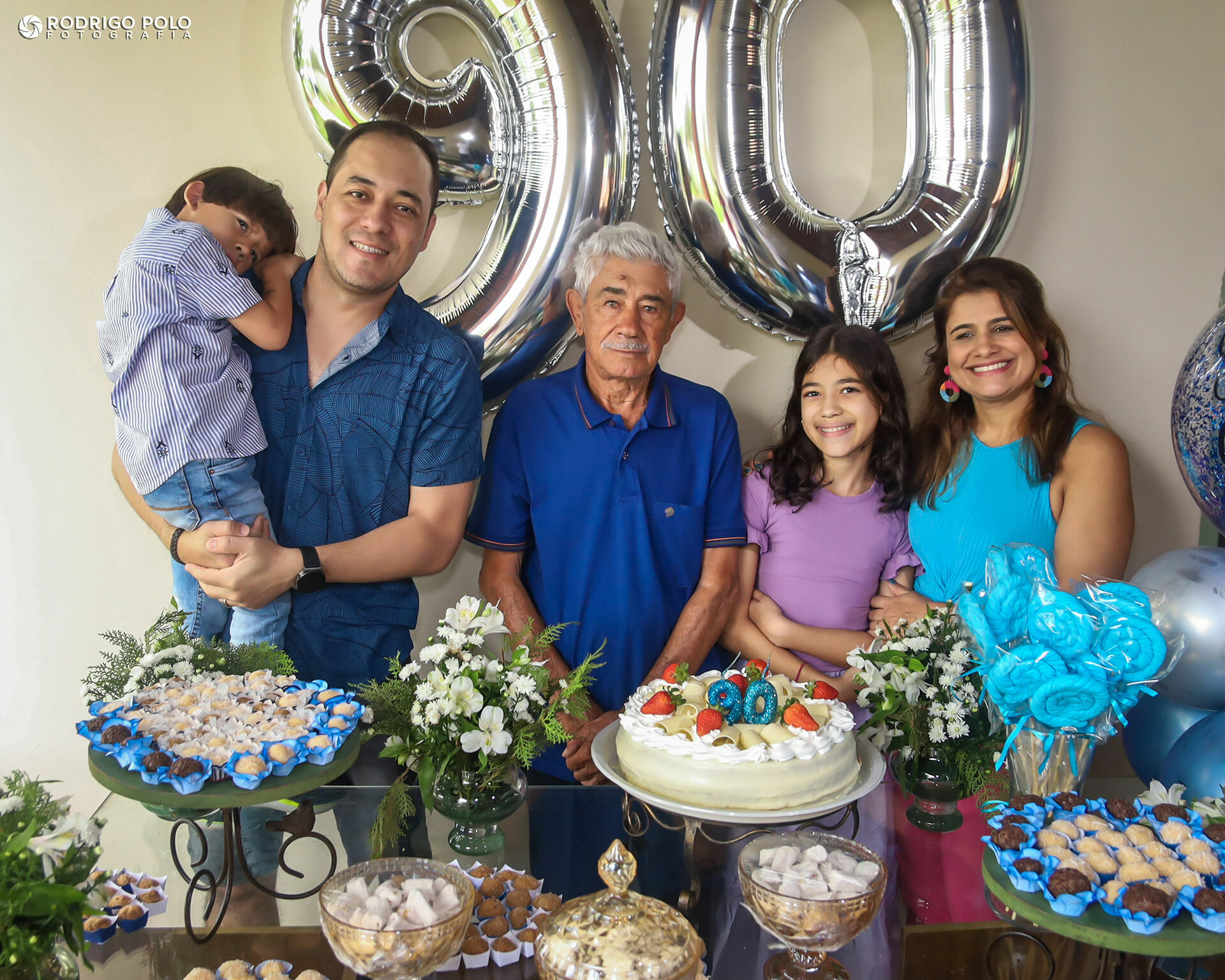Foto Aniversário Raphael - 90 Anos Foto Aniversário Raphael - 90 Anos - Imagem 5