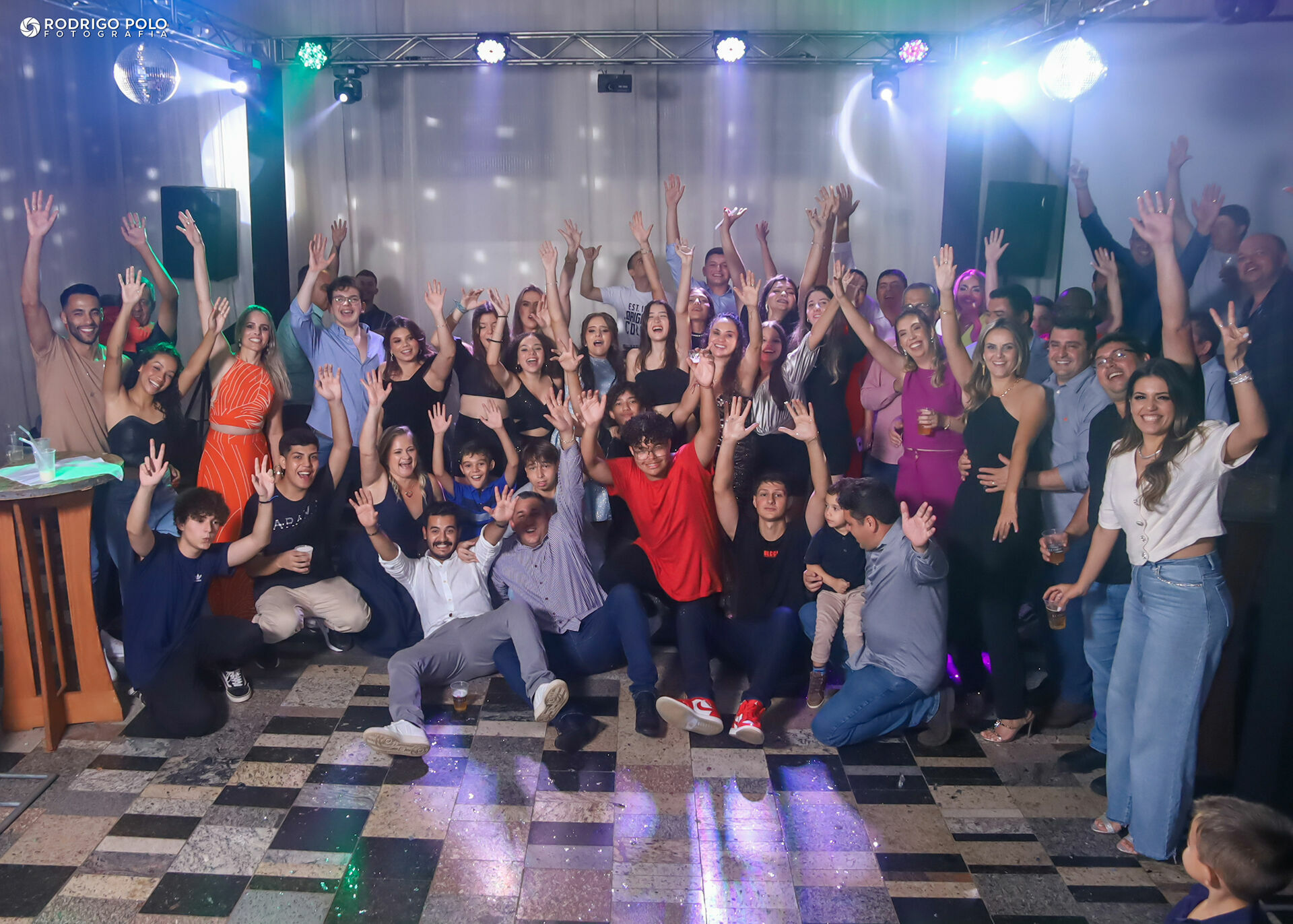 Foto Aniversário Vitória - 15 Anos Foto Aniversário Vitória - 15 Anos - Imagem 14