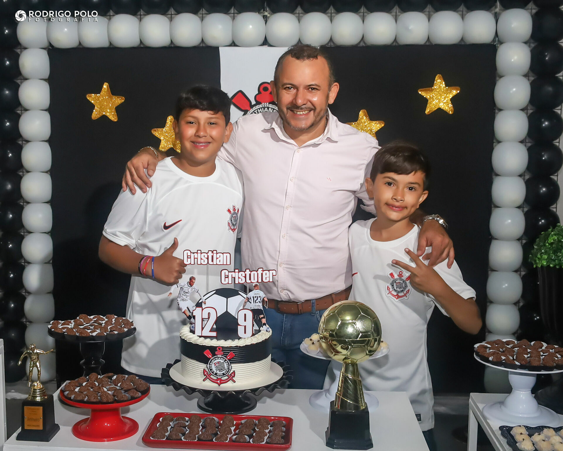 Foto Aniversário Cristian - 12 Anos e Cristofer - 9 Anos Foto Aniversário Cristian - 12 Anos e Cristofer - 9 Anos - Imagem 3