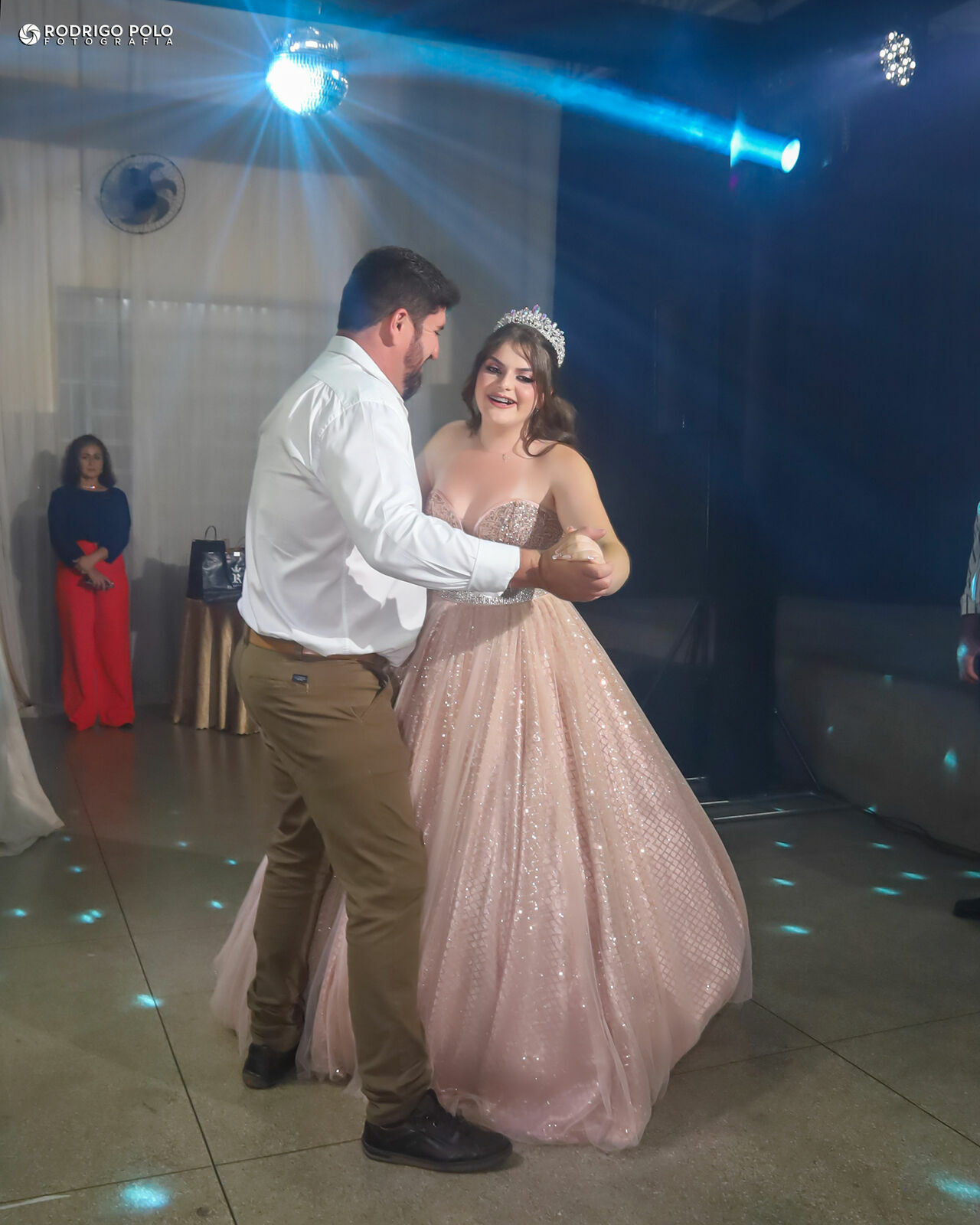 Foto Aniversário Victória Fernanda - 15 Anos Foto Aniversário Victória Fernanda - 15 Anos - Imagem 5
