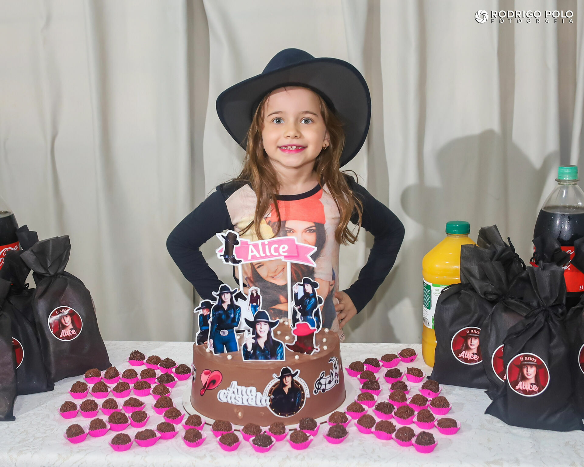 Foto Aniversário Alice - 6 Anos Foto Aniversário Alice - 6 Anos - Imagem 0