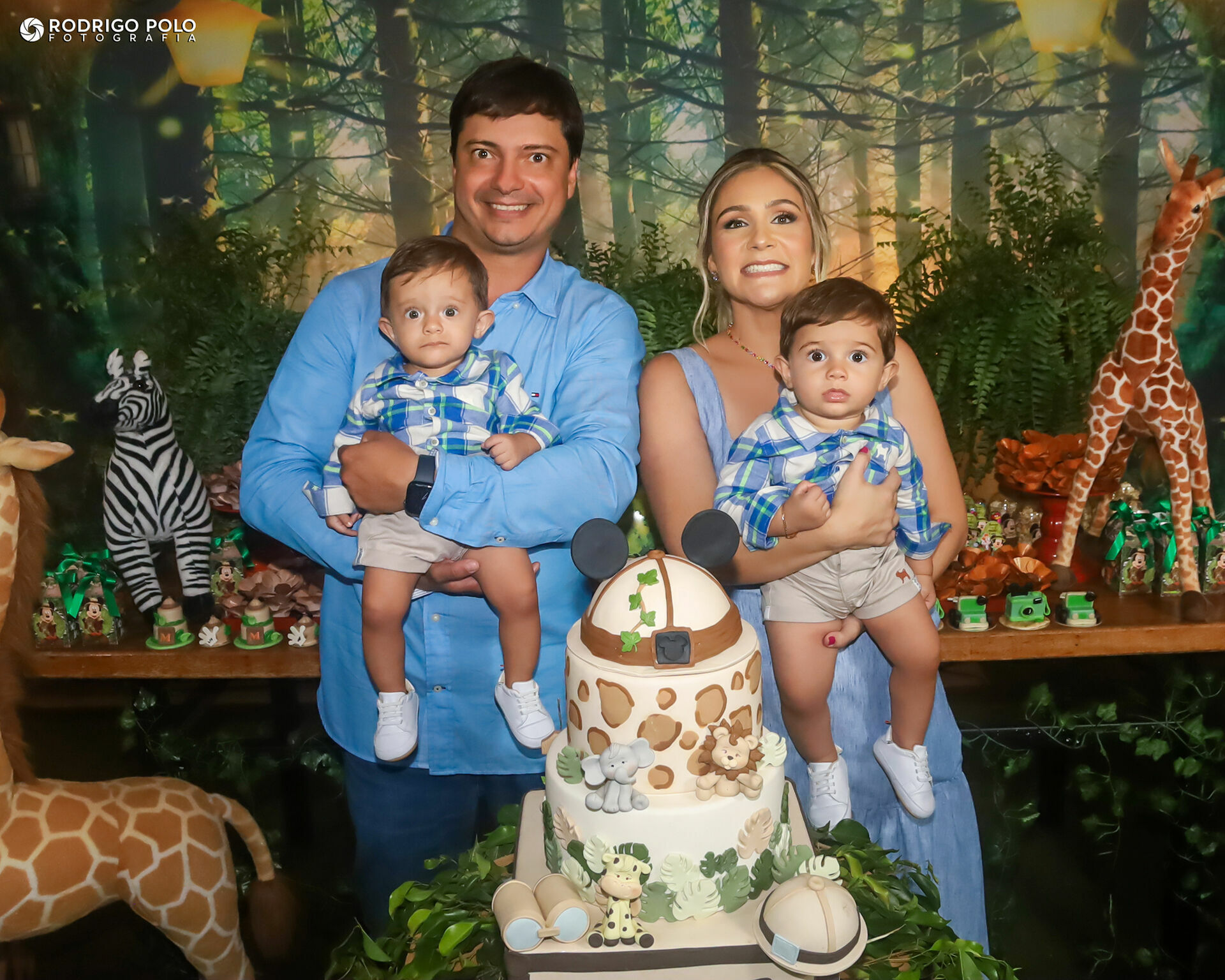 Foto Aniversário Mateus e Murilo - 1 Aninho Foto Aniversário Mateus e Murilo - 1 Aninho - Imagem 1