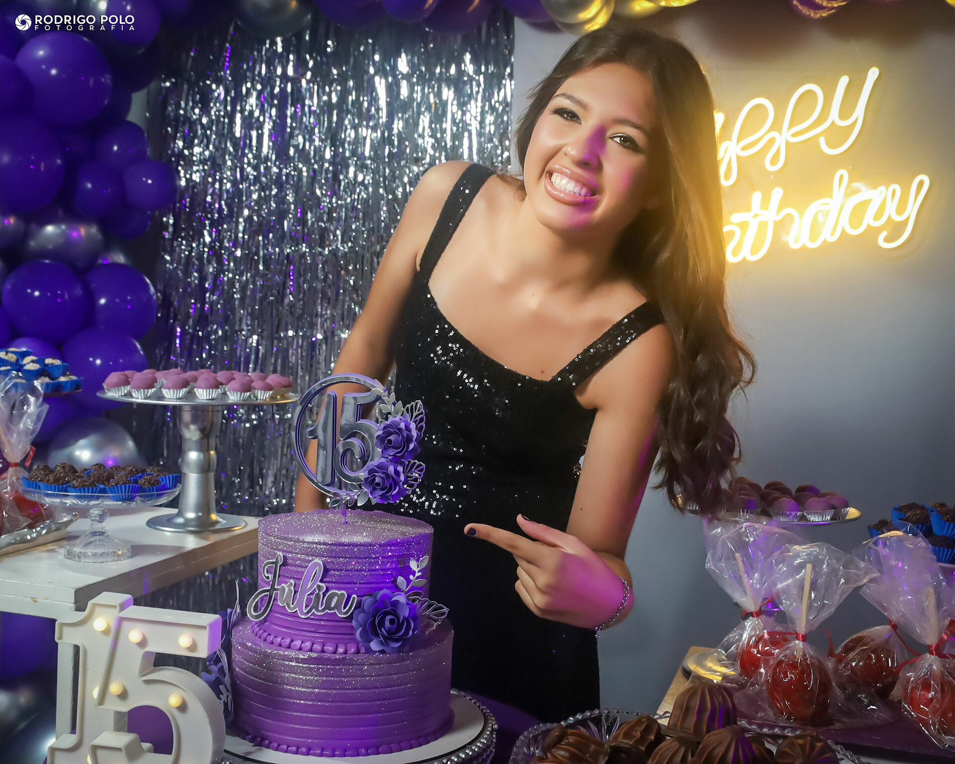 Foto Aniversário Julia - 15 Anos Foto Aniversário Julia - 15 Anos - Imagem 0