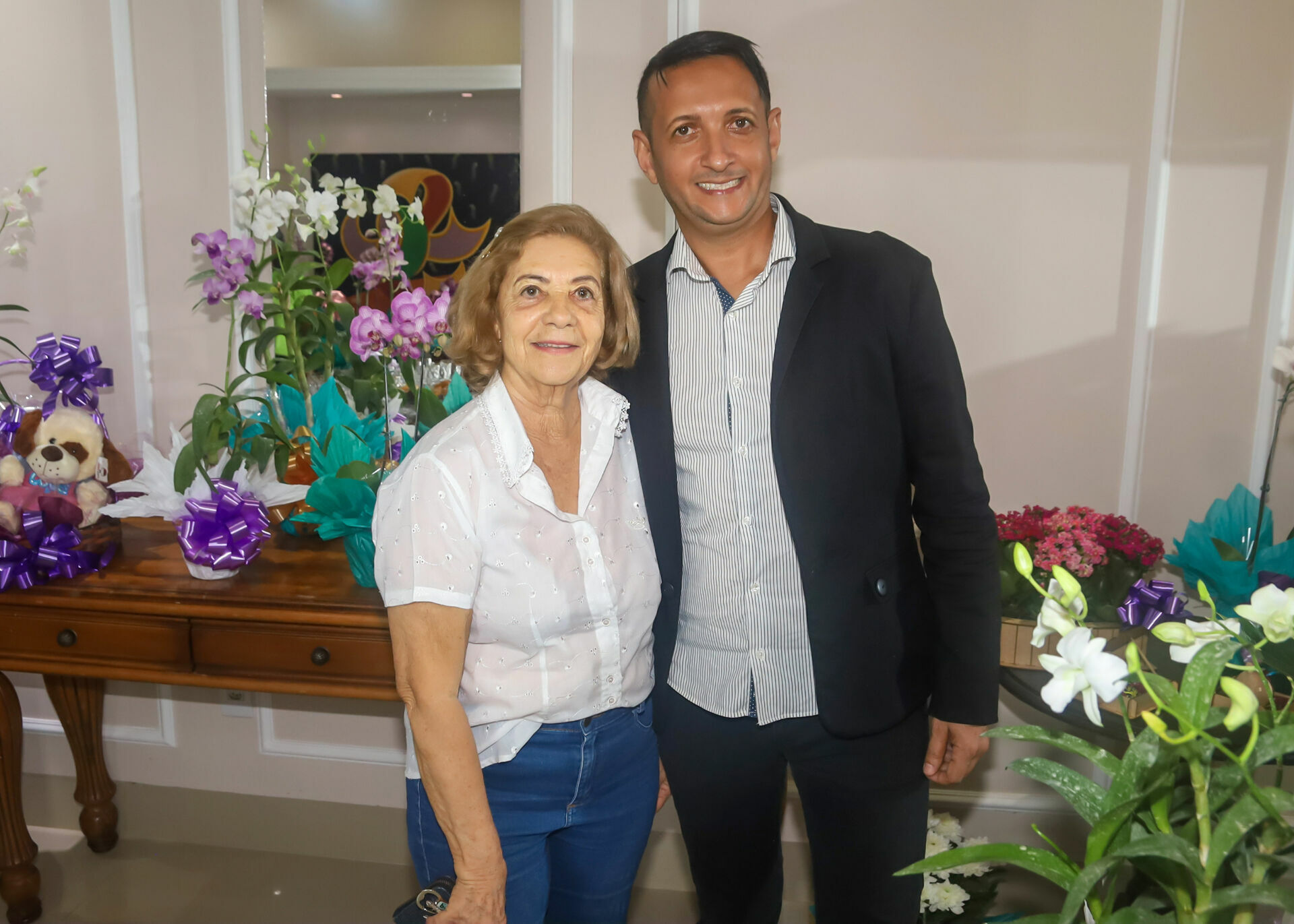 Foto Reinauguração Floricultura Chuva de Prata Foto Reinauguração Floricultura Chuva de Prata - Imagem 26