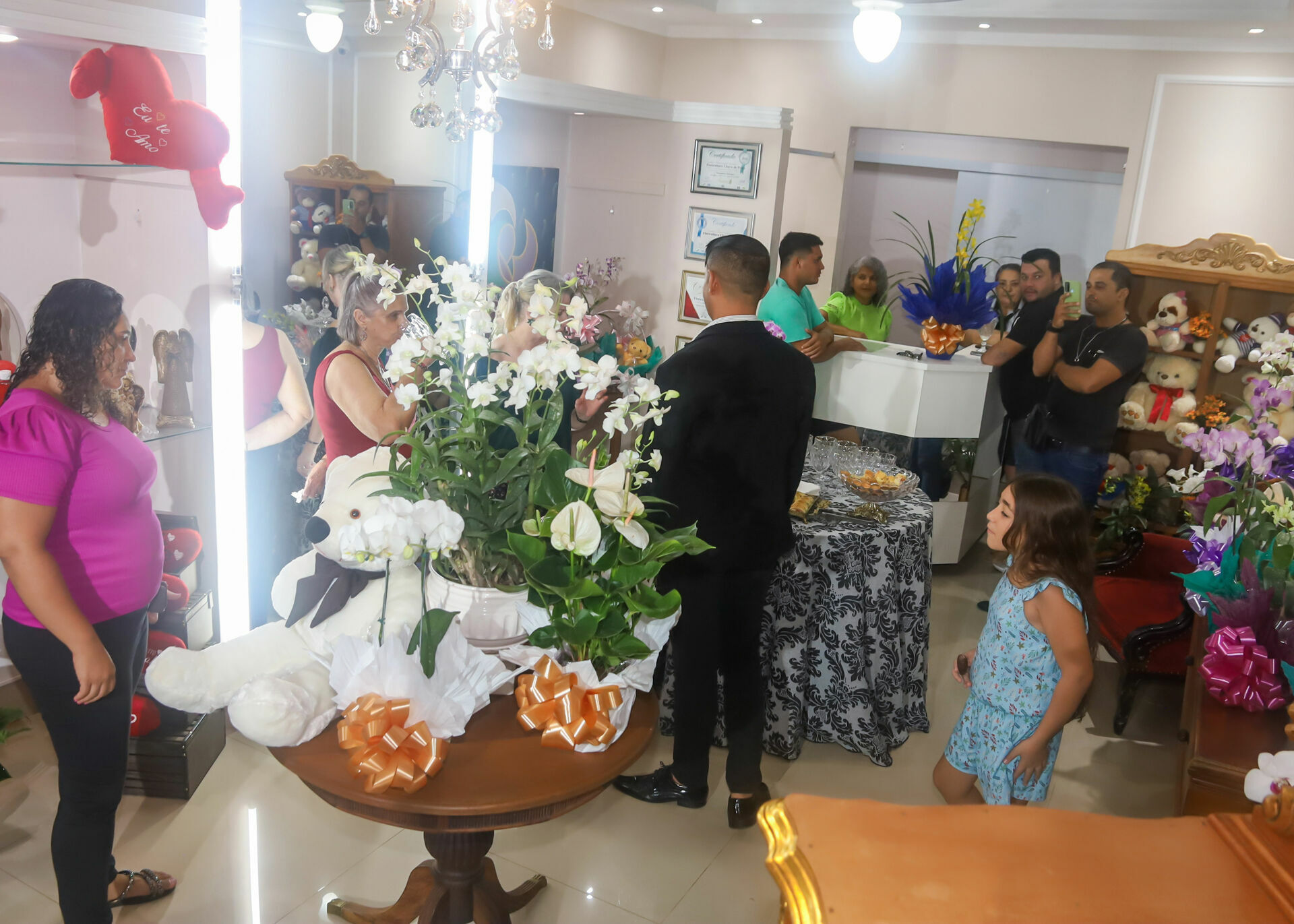 Foto Reinauguração Floricultura Chuva de Prata Foto Reinauguração Floricultura Chuva de Prata - Imagem 22