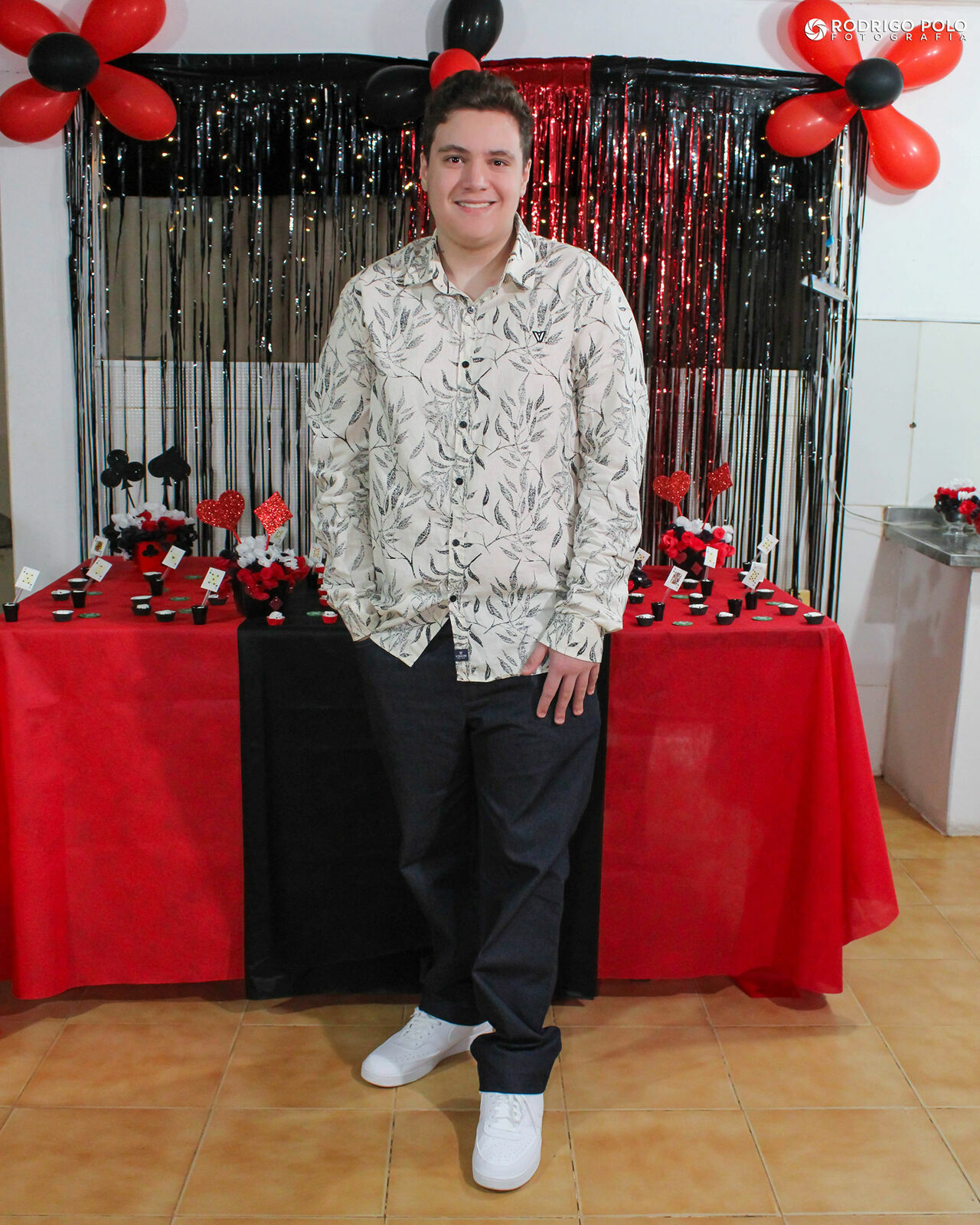 Foto Aniversário Pedro - 16 Anos Foto Aniversário Pedro - 16 Anos - Imagem 1