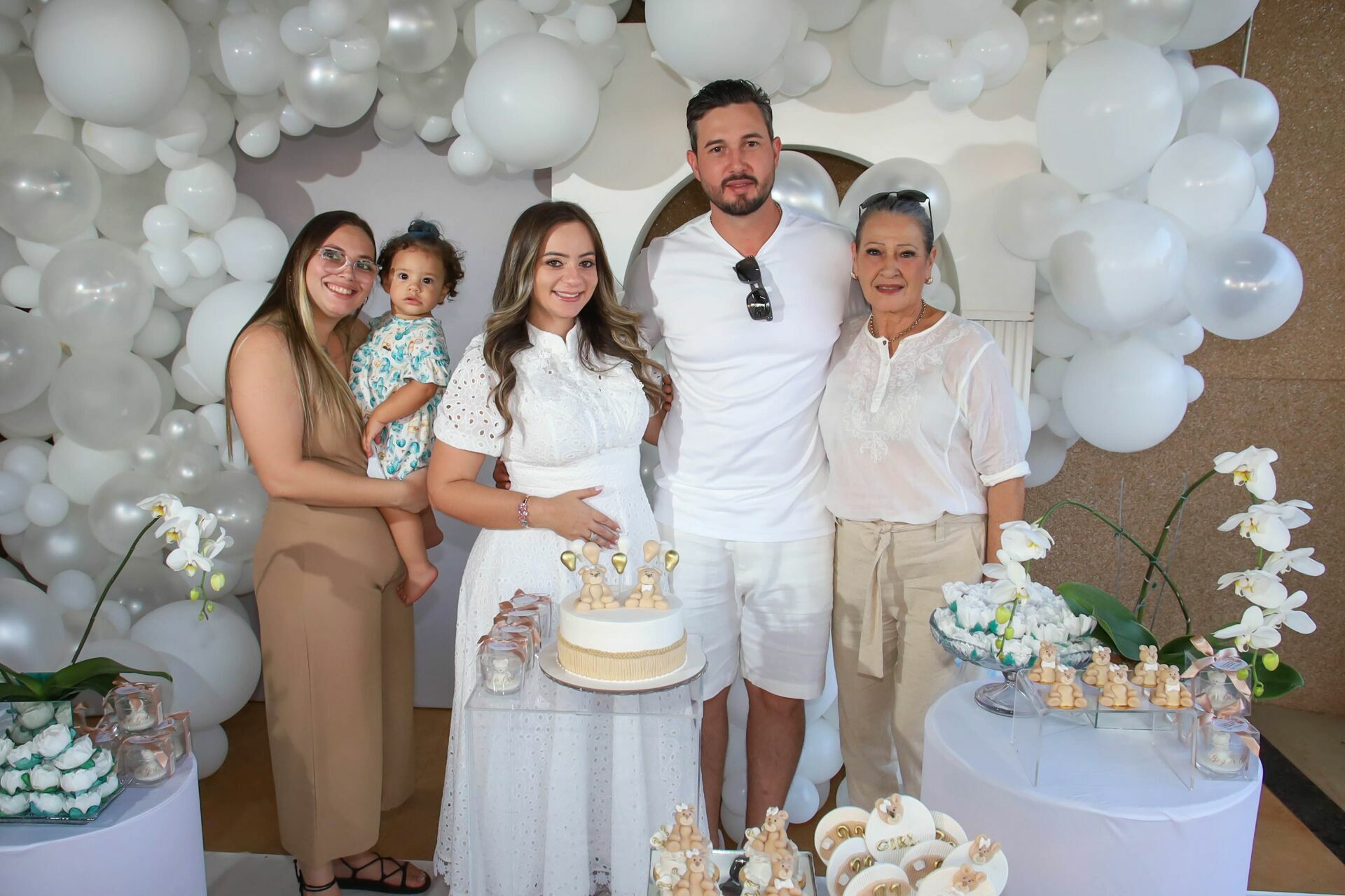 Foto Chá Revelação Mariane e Régis Foto Chá Revelação Mariane e Régis - Imagem 35