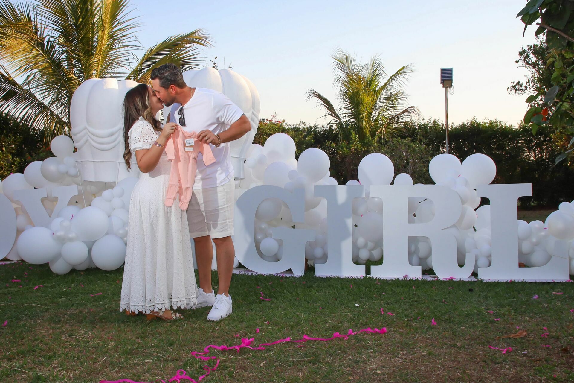 Foto Chá Revelação Mariane e Régis Foto Chá Revelação Mariane e Régis - Imagem 72
