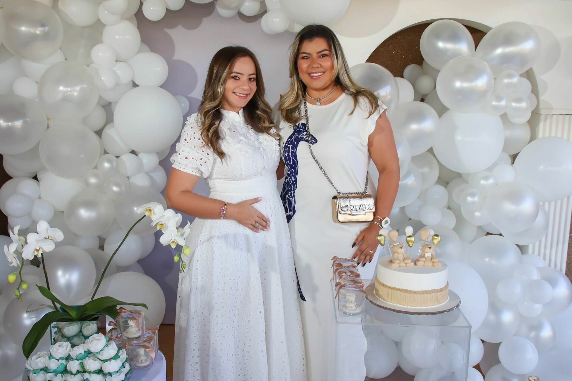 Foto Chá Revelação Mariane e Régis Foto Chá Revelação Mariane e Régis - Imagem 29