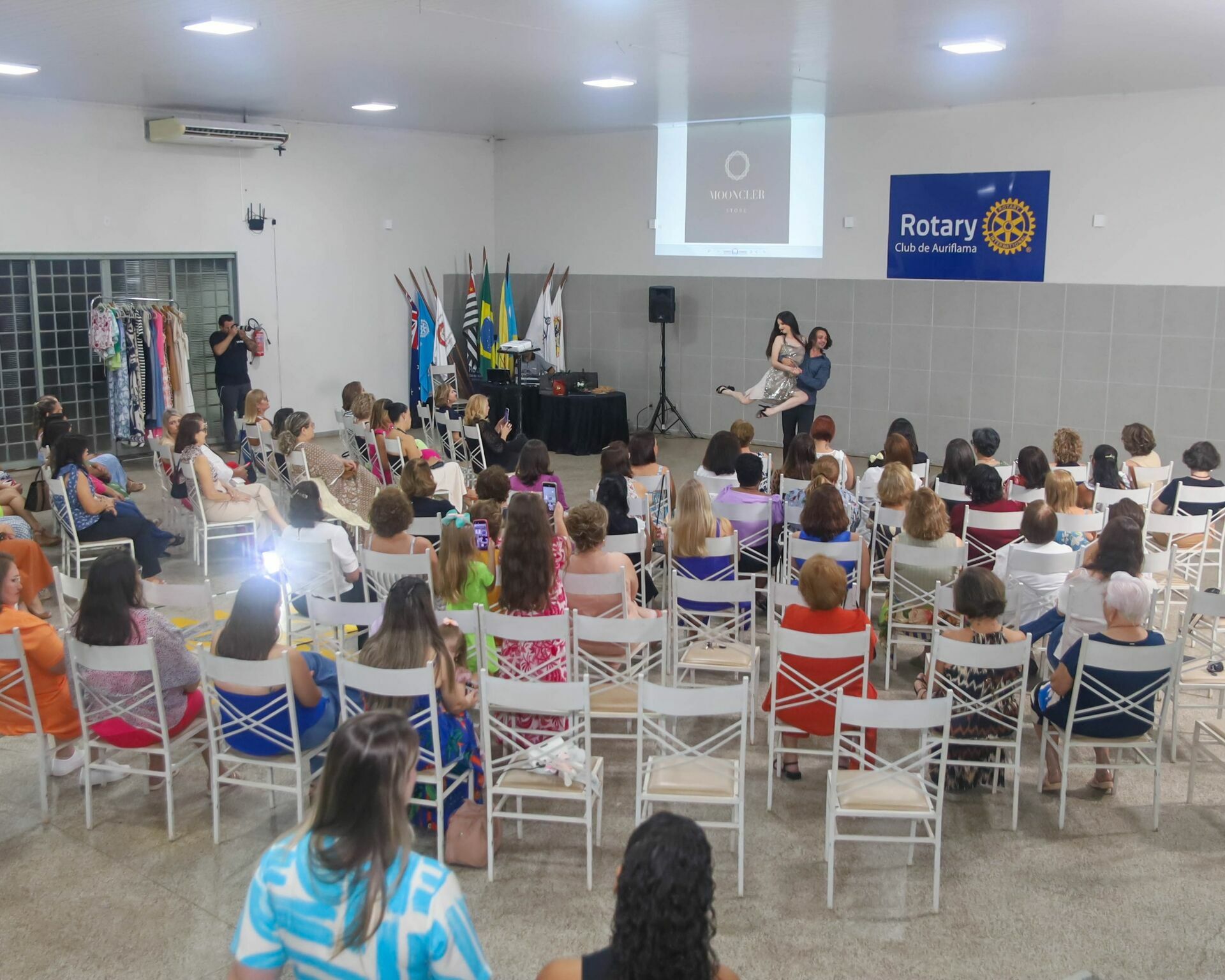 Foto Lançamento Coleção Mooncler Store 2024 Foto Lançamento Coleção Mooncler Store 2024 - Imagem 84