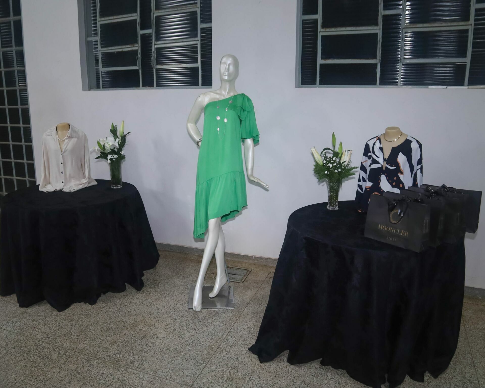 Foto Lançamento Coleção Mooncler Store 2024 Foto Lançamento Coleção Mooncler Store 2024 - Imagem 3
