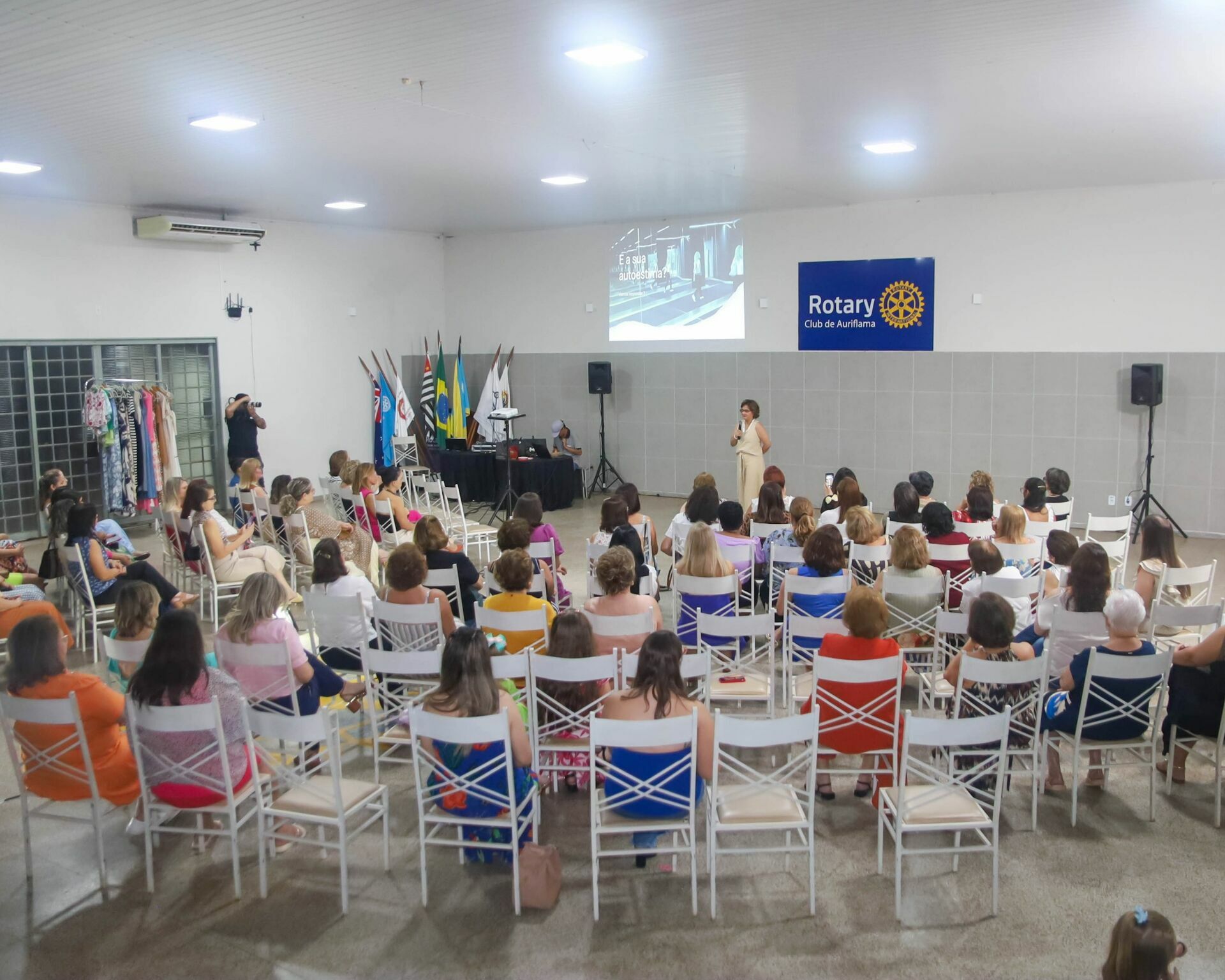 Foto Lançamento Coleção Mooncler Store 2024 Foto Lançamento Coleção Mooncler Store 2024 - Imagem 92