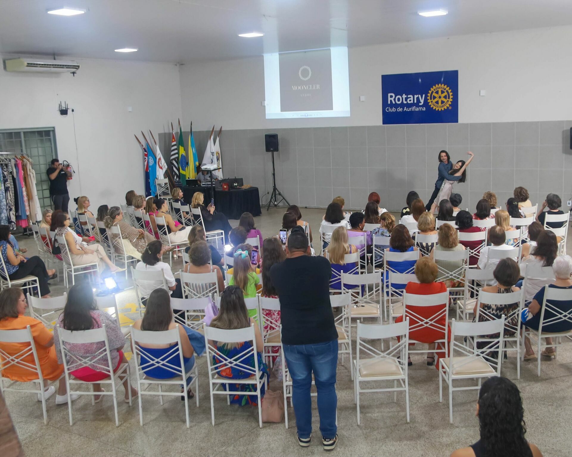 Foto Lançamento Coleção Mooncler Store 2024 Foto Lançamento Coleção Mooncler Store 2024 - Imagem 82