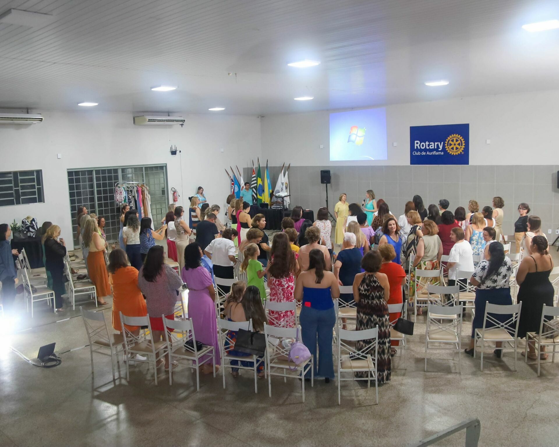 Foto Lançamento Coleção Mooncler Store 2024 Foto Lançamento Coleção Mooncler Store 2024 - Imagem 172