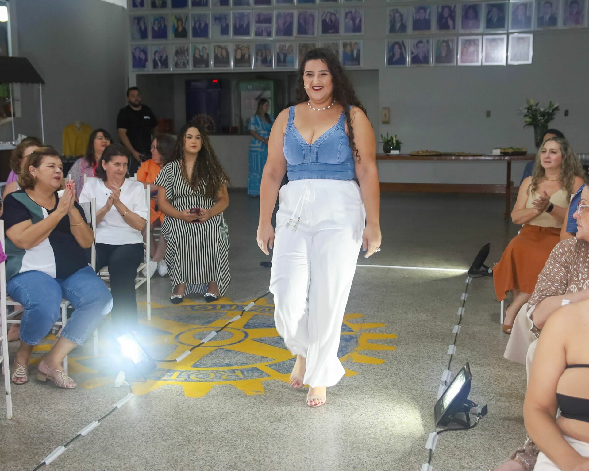 Foto Lançamento Coleção Mooncler Store 2024 Foto Lançamento Coleção Mooncler Store 2024 - Imagem 144