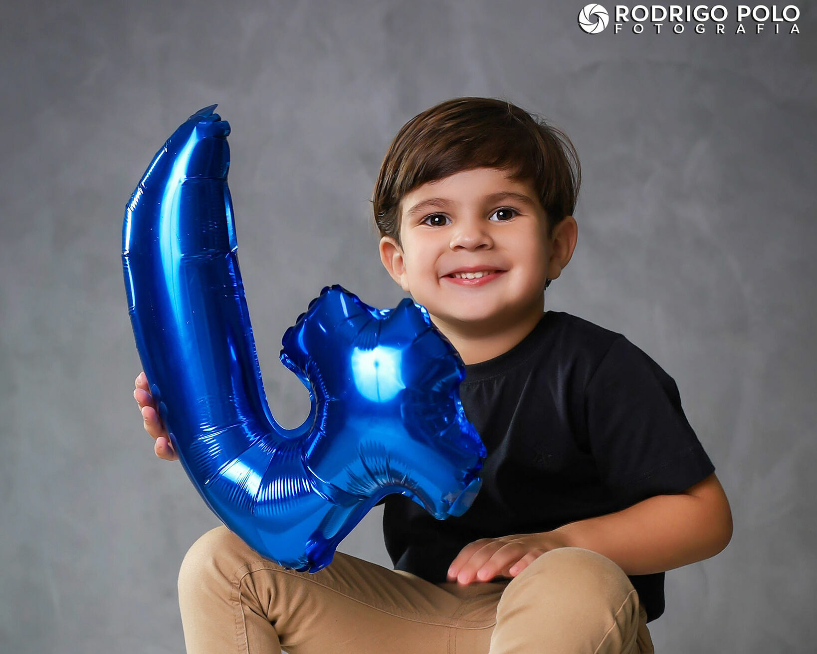 Foto Valentim - 4 Anos Foto Valentim - 4 Anos - Imagem 0