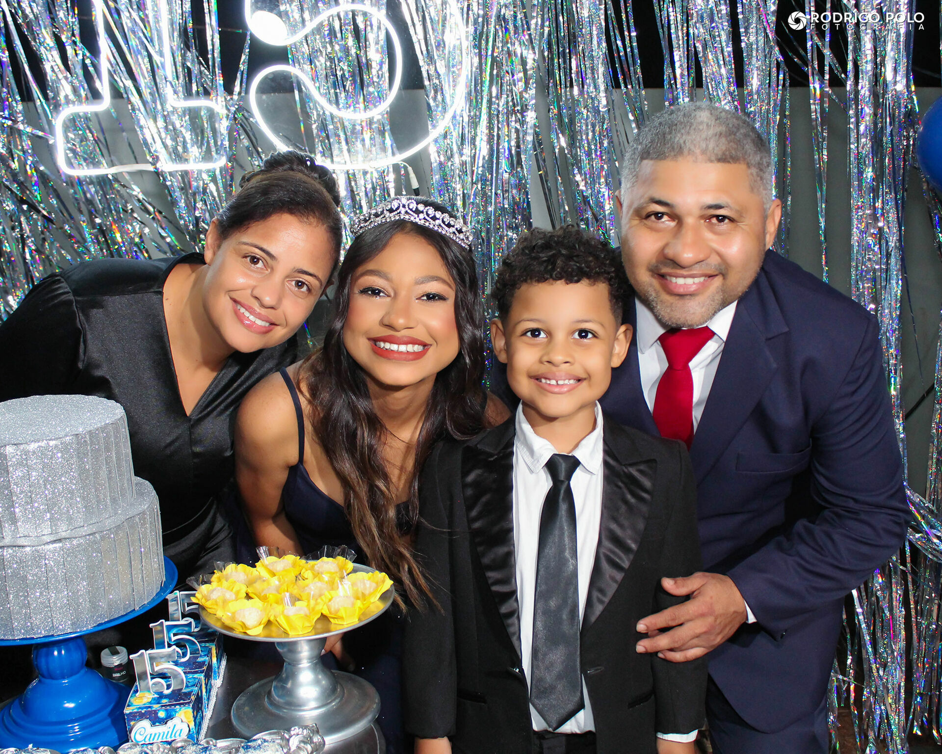 Foto Aniversário Camila - 15 Anos Foto Aniversário Camila - 15 Anos - Imagem 1