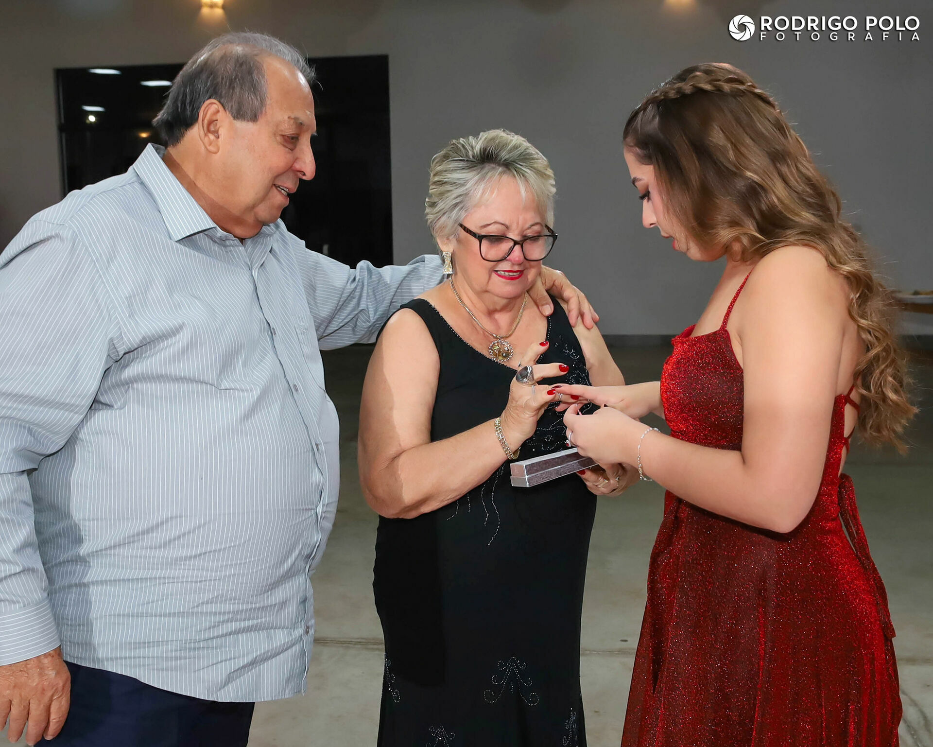 Foto Aniversário Ana Cecília - 15 Anos Foto Aniversário Ana Cecília - 15 Anos - Imagem 8