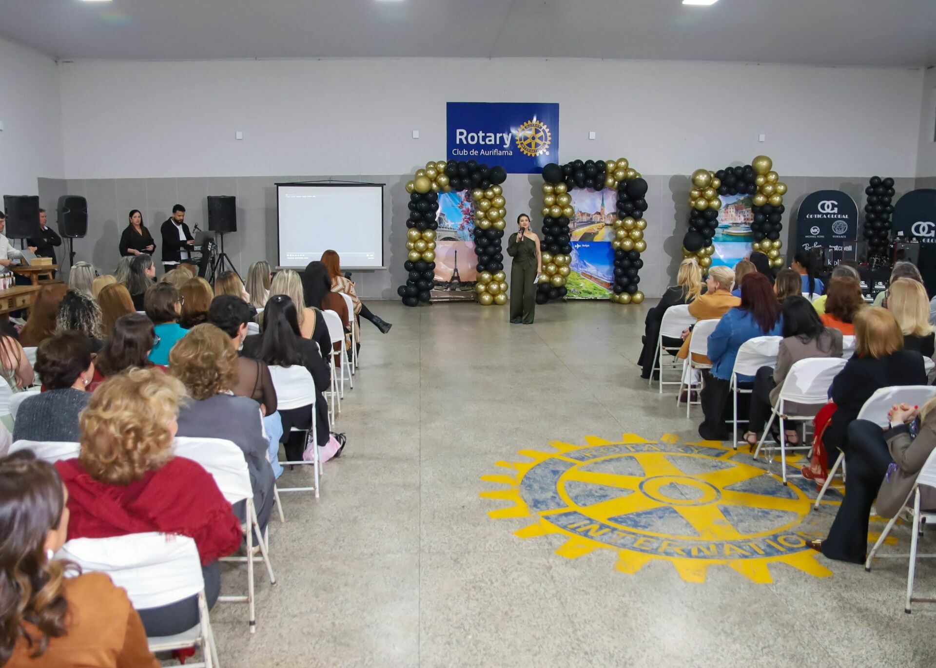 Foto Lançamento Coleção Mooncler Store 2025 Foto Lançamento Coleção Mooncler Store 2025 - Imagem 44