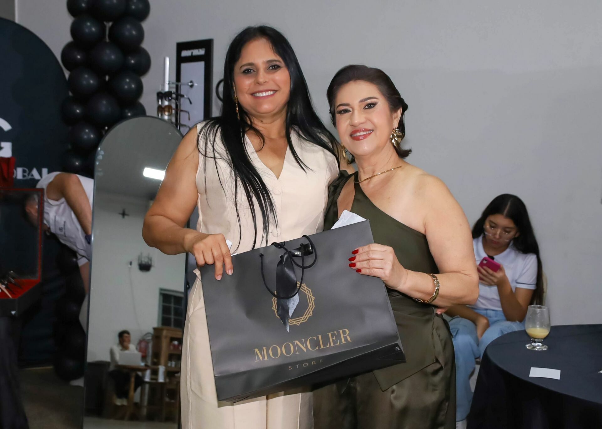 Foto Lançamento Coleção Mooncler Store 2025 Foto Lançamento Coleção Mooncler Store 2025 - Imagem 182