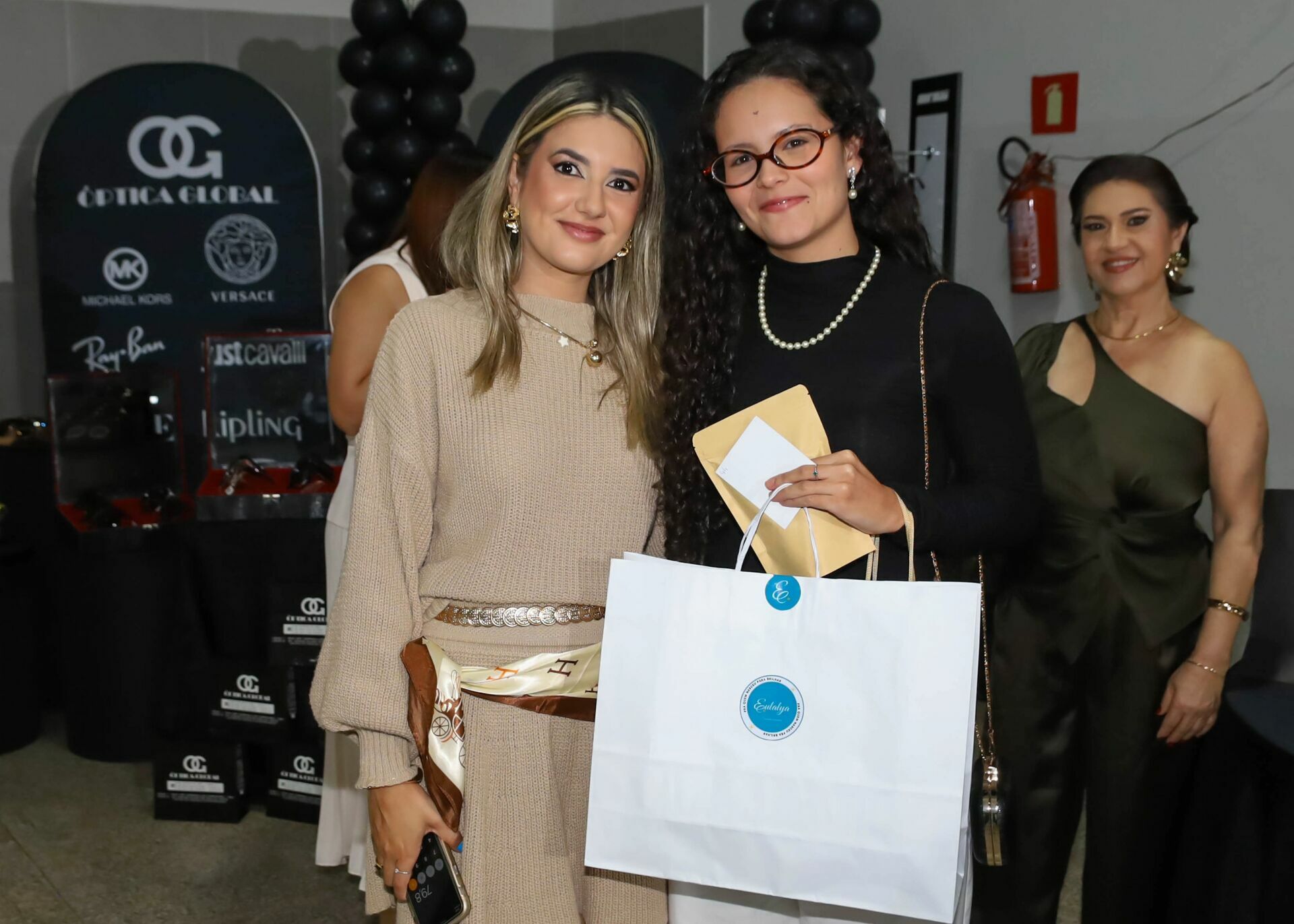 Foto Lançamento Coleção Mooncler Store 2025 Foto Lançamento Coleção Mooncler Store 2025 - Imagem 170