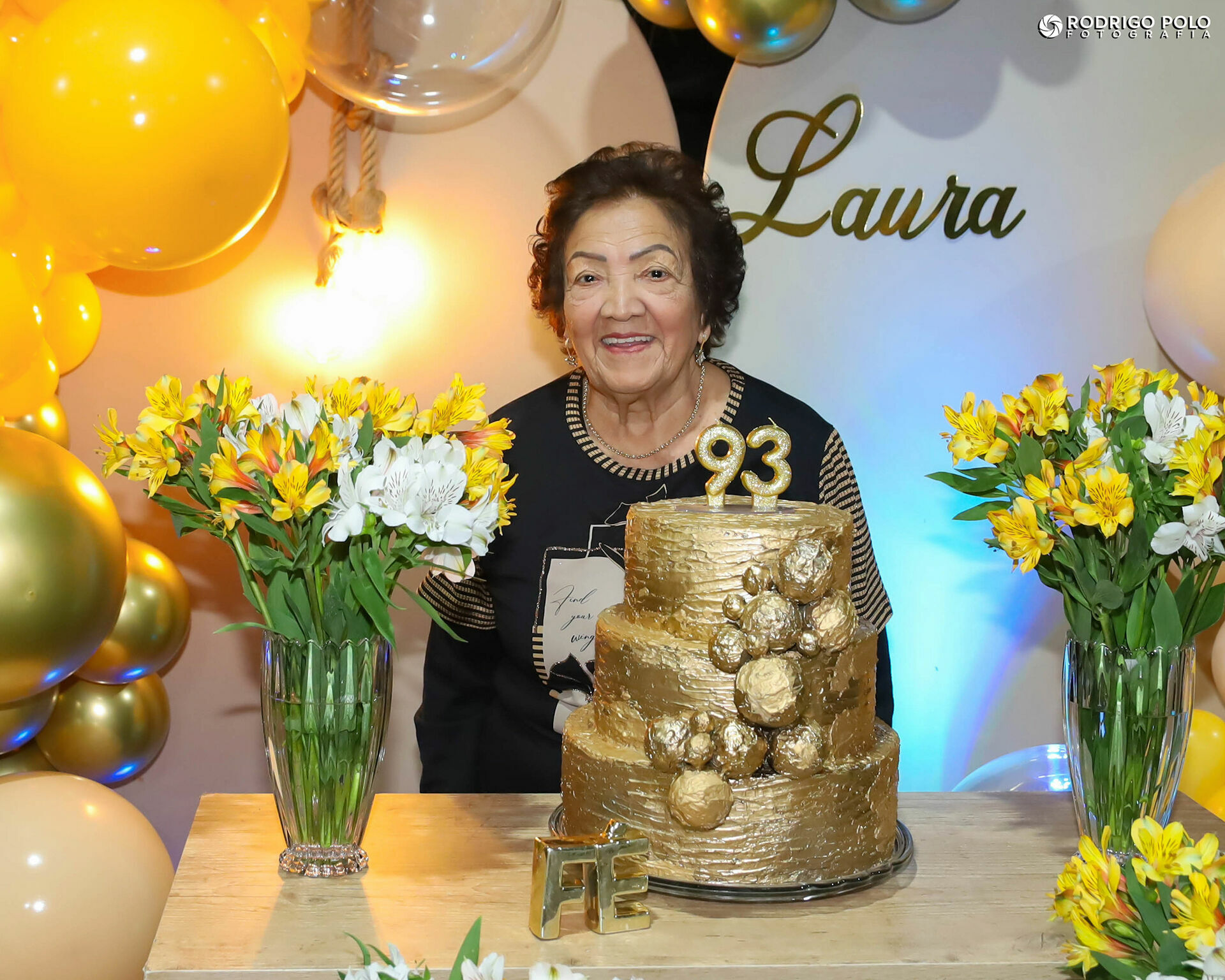 Foto Aniversário Laura - 93 Anos Foto Aniversário Laura - 93 Anos - Imagem 0