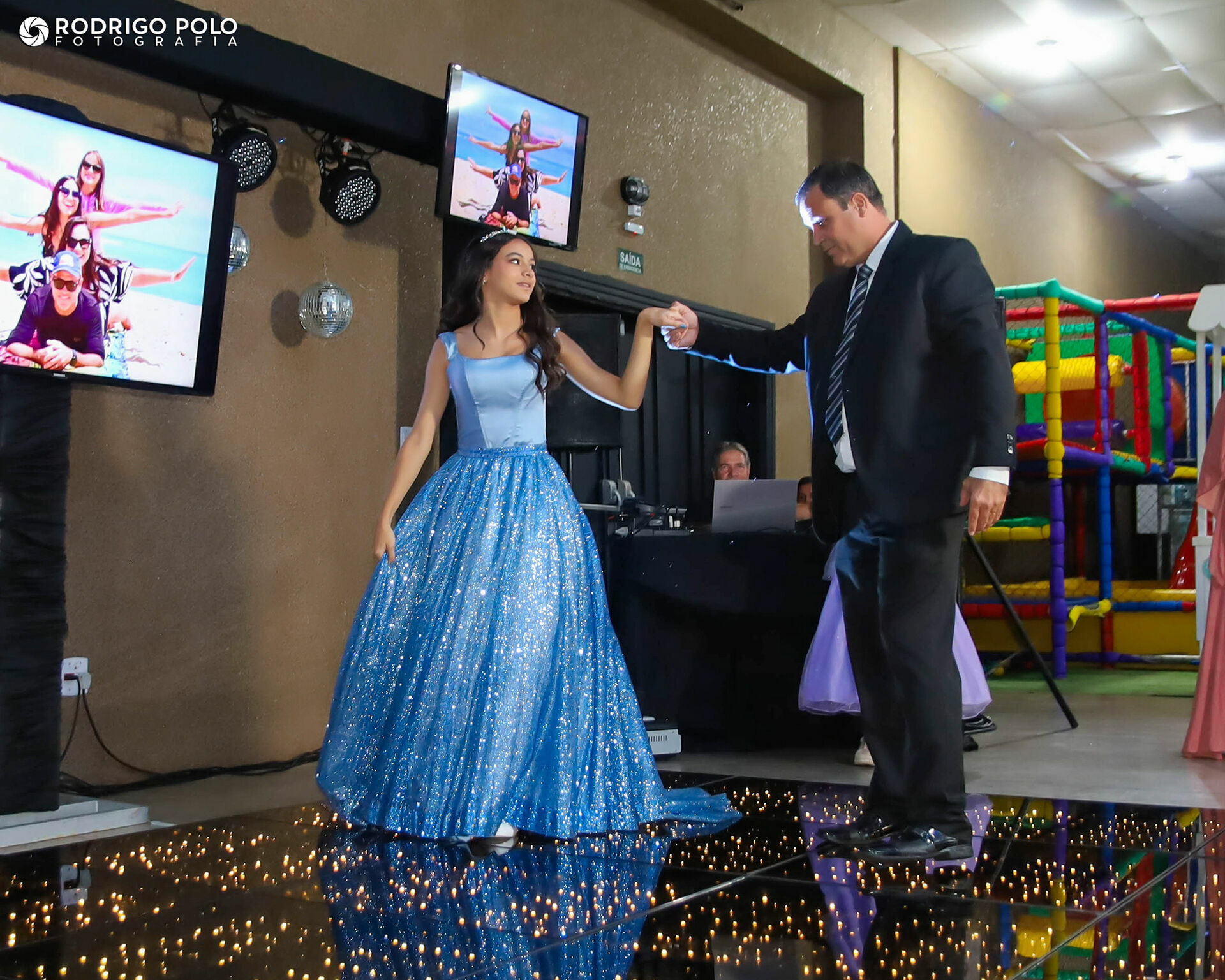 Foto Aniversário Ana Heloisa - 15 Anos - Imagem 7