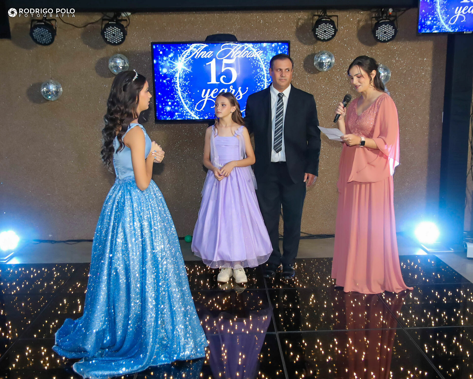 Foto Aniversário Ana Heloisa - 15 Anos - Imagem 8