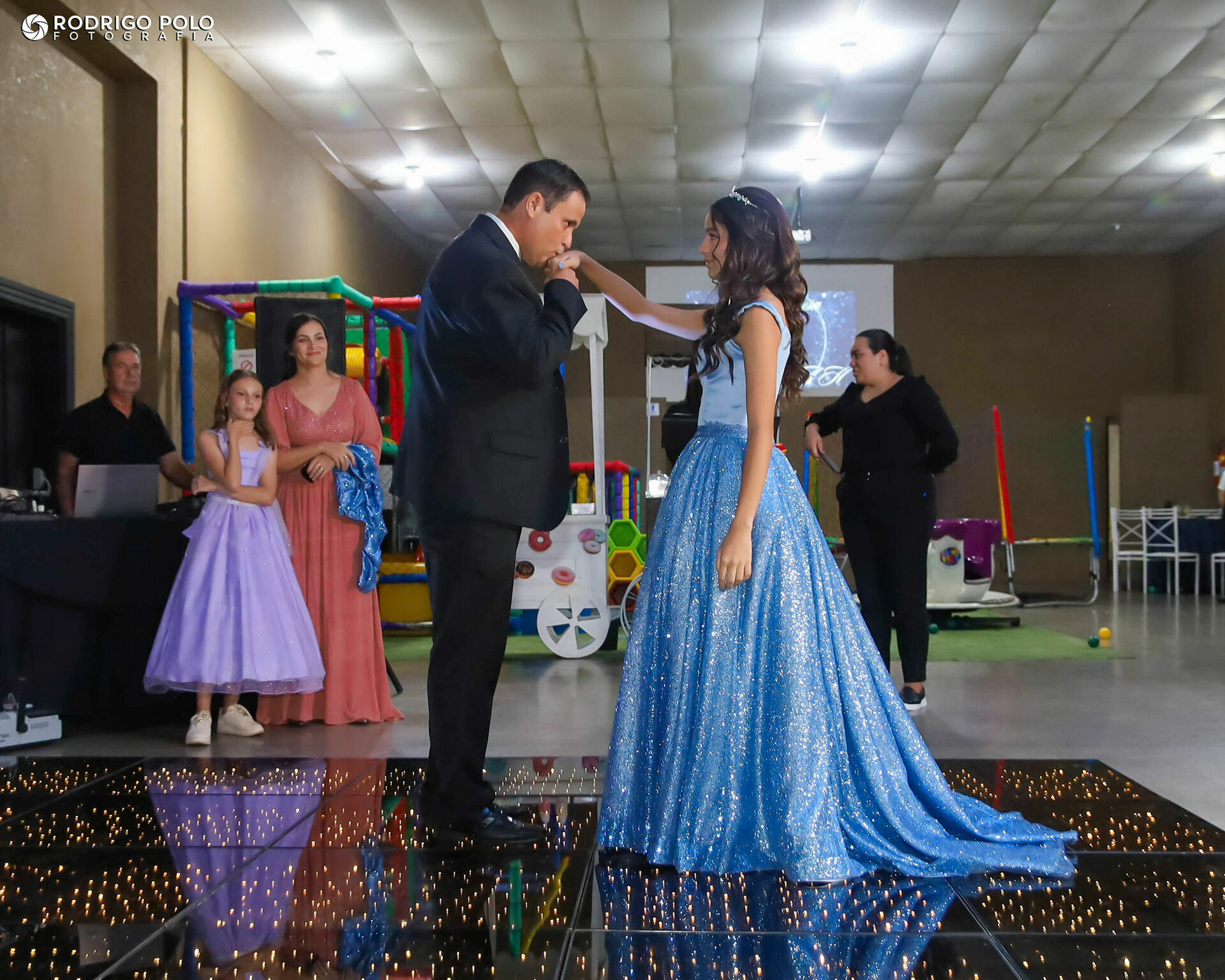 Foto Aniversário Ana Heloisa - 15 Anos - Imagem 6