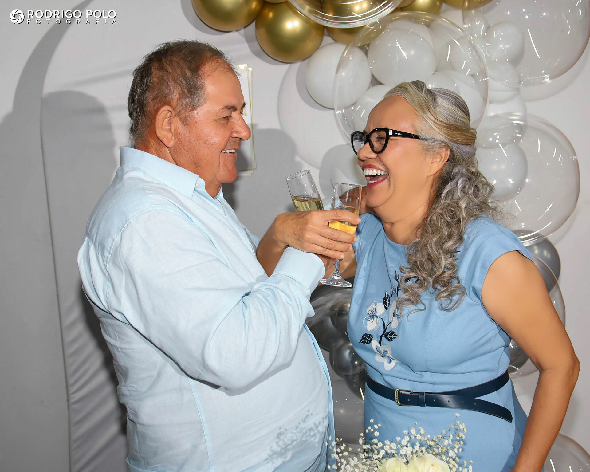 Foto Bodas de Prata Dourada Bebel e Dói - Imagem 3